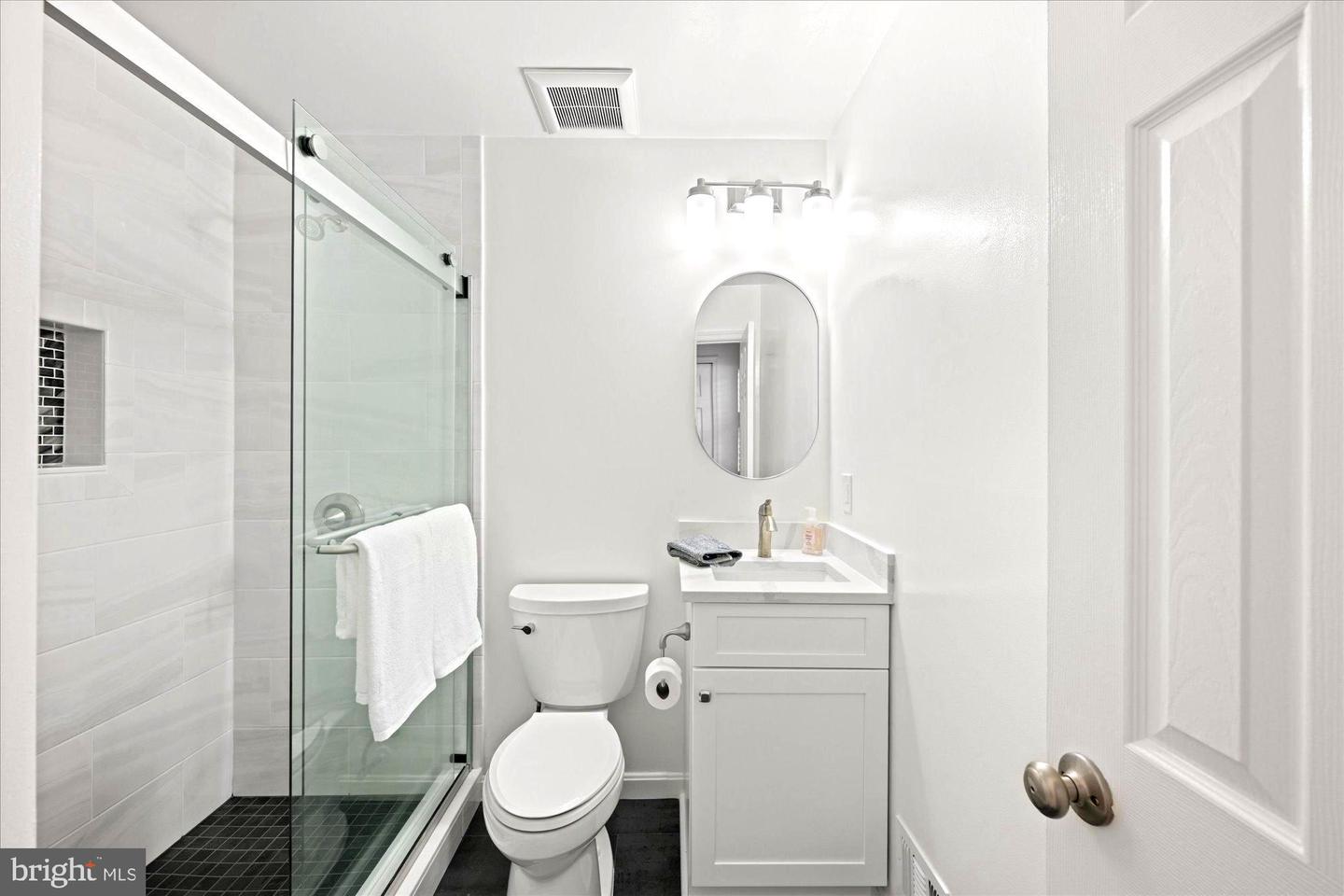 7204 RACEPOINT WAY, ALEXANDRIA, Virginia 22315, 4 Bedrooms Bedrooms, 13 Rooms Rooms,3 BathroomsBathrooms,Residential,For sale,7204 RACEPOINT WAY,VAFX2270186 MLS # VAFX2270186