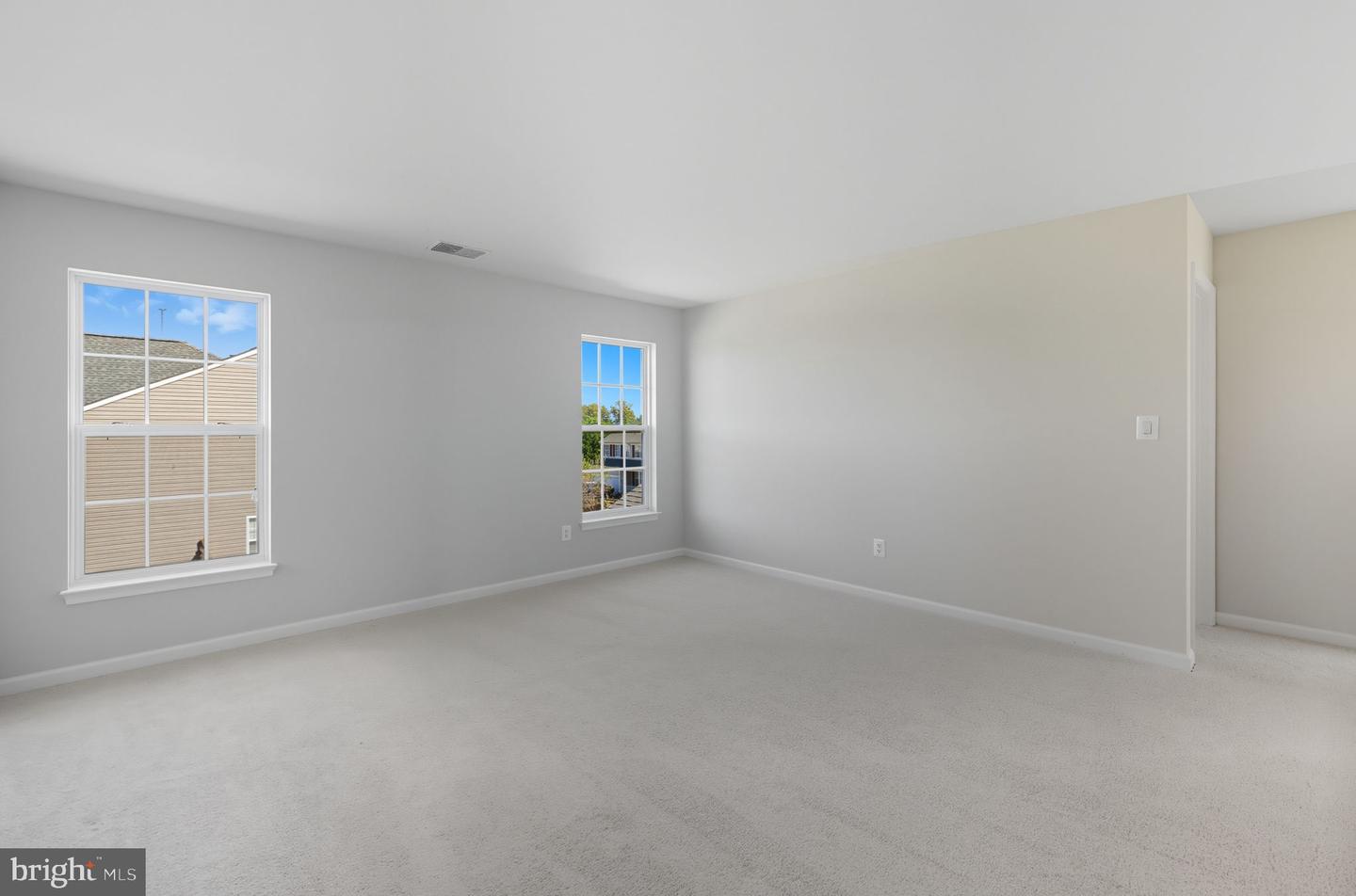 101 ARTHUR LN, WINCHESTER, Virginia 22602, 5 Bedrooms Bedrooms, ,3 BathroomsBathrooms,Residential,For sale,101 ARTHUR LN,VAFV2037146 MLS # VAFV2037146