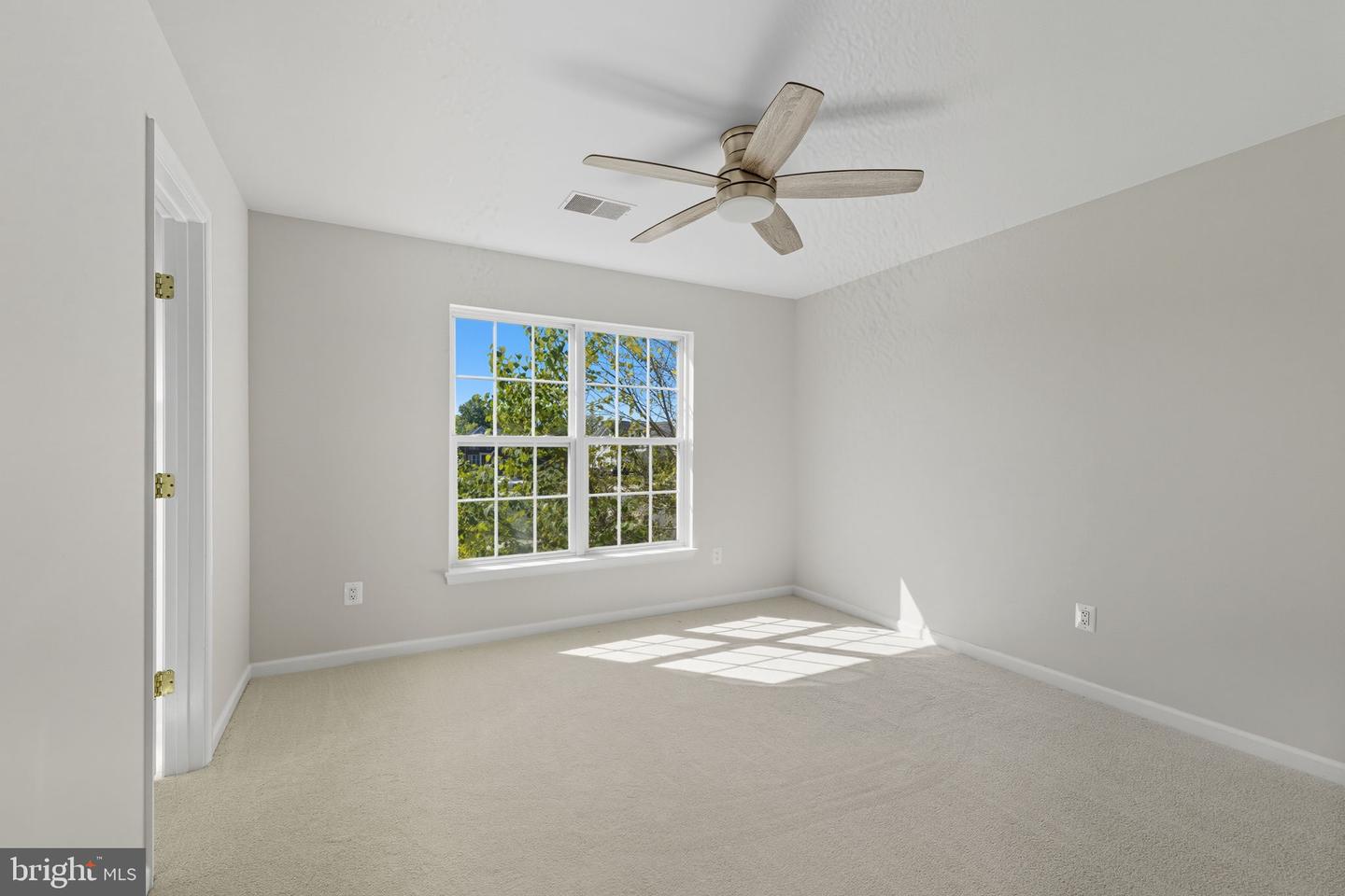 101 ARTHUR LN, WINCHESTER, Virginia 22602, 5 Bedrooms Bedrooms, ,3 BathroomsBathrooms,Residential,For sale,101 ARTHUR LN,VAFV2037146 MLS # VAFV2037146