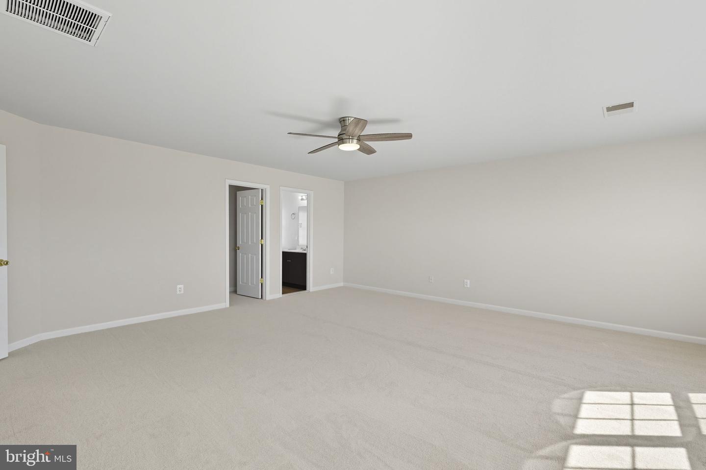 101 ARTHUR LN, WINCHESTER, Virginia 22602, 5 Bedrooms Bedrooms, ,3 BathroomsBathrooms,Residential,For sale,101 ARTHUR LN,VAFV2037146 MLS # VAFV2037146