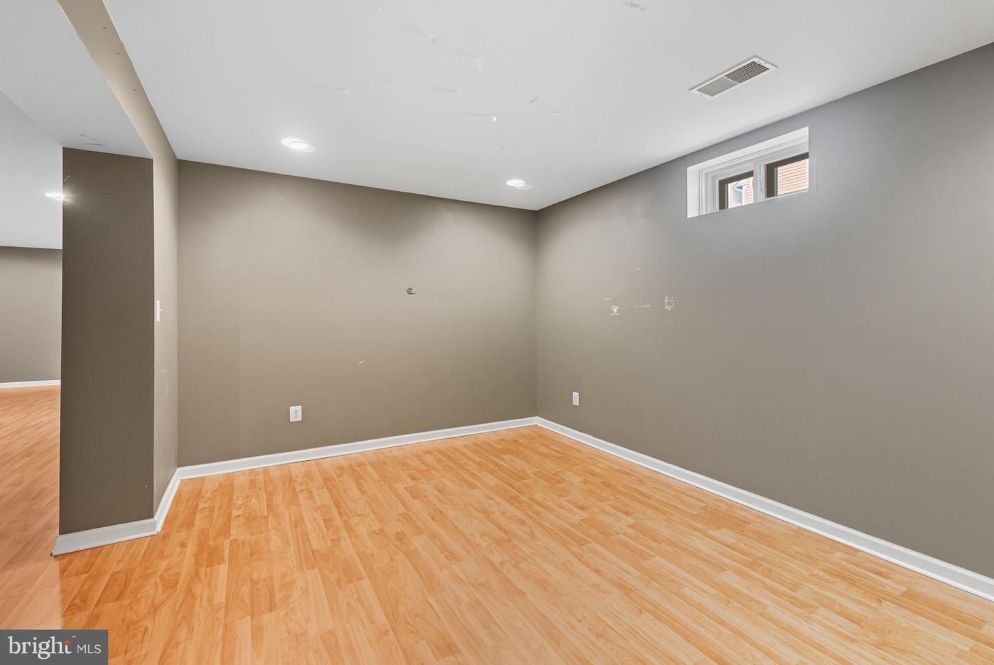 101 ARTHUR LN, WINCHESTER, Virginia 22602, 5 Bedrooms Bedrooms, ,3 BathroomsBathrooms,Residential,For sale,101 ARTHUR LN,VAFV2037146 MLS # VAFV2037146