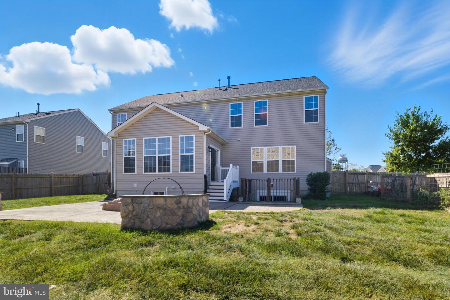101 ARTHUR LN, WINCHESTER, Virginia 22602, 5 Bedrooms Bedrooms, ,3 BathroomsBathrooms,Residential,For sale,101 ARTHUR LN,VAFV2037146 MLS # VAFV2037146