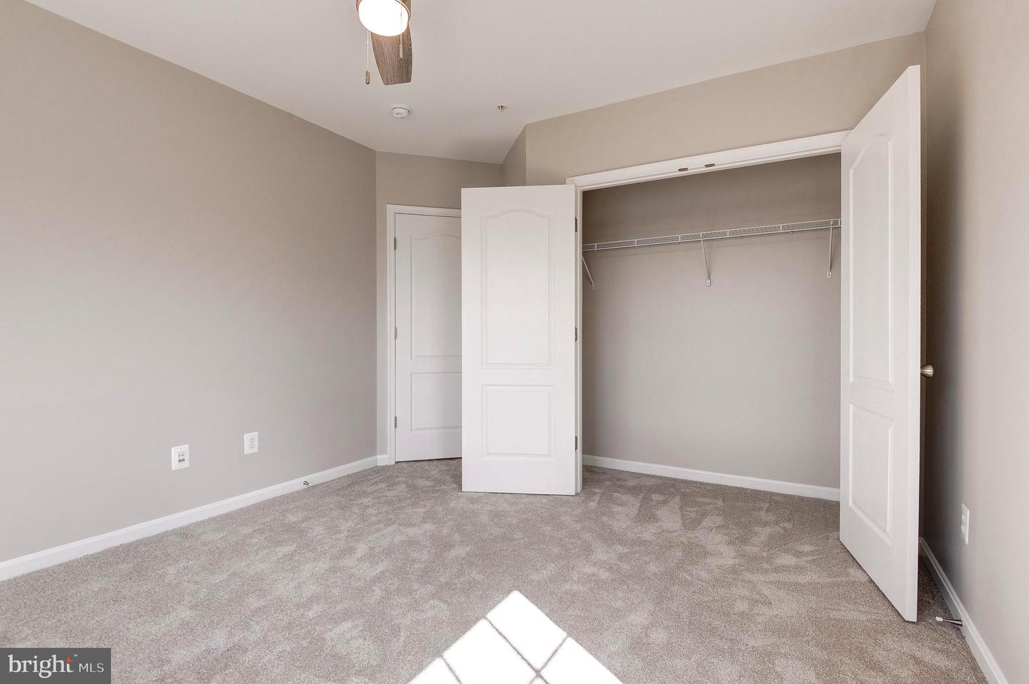 19293 HARLOW SQ, LEESBURG, Virginia 20176, 3 Bedrooms Bedrooms, ,2 BathroomsBathrooms,Residential,For sale,19293 HARLOW SQ,VALO2107988 MLS # VALO2107988