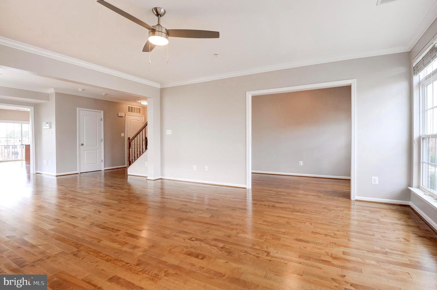 19293 HARLOW SQ, LEESBURG, Virginia 20176, 3 Bedrooms Bedrooms, ,2 BathroomsBathrooms,Residential,For sale,19293 HARLOW SQ,VALO2107988 MLS # VALO2107988
