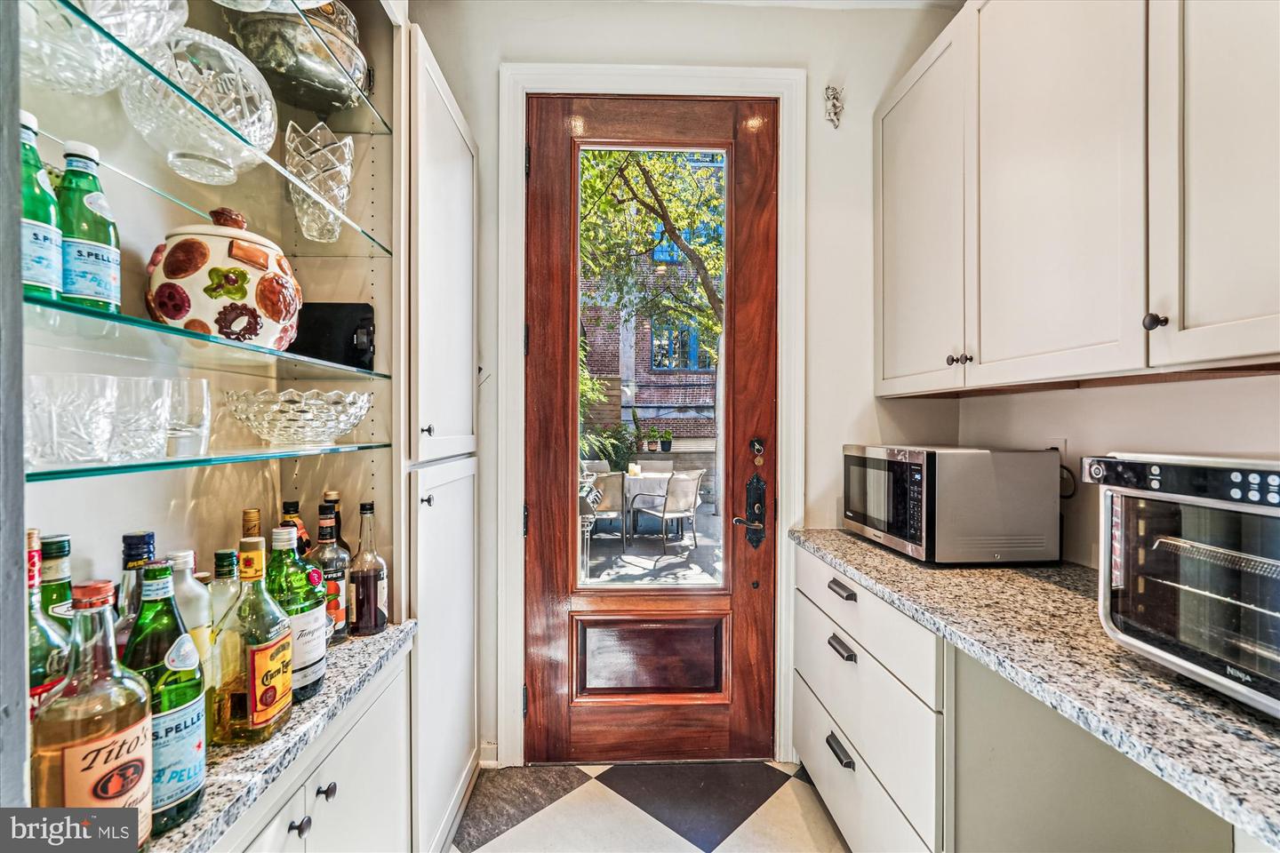 1420 Q ST NW, WASHINGTON, District Of Columbia 20009, 6 Bedrooms Bedrooms, ,3 BathroomsBathrooms,Residential,For sale,1420 Q ST NW,DCDC2225054 MLS # DCDC2225054