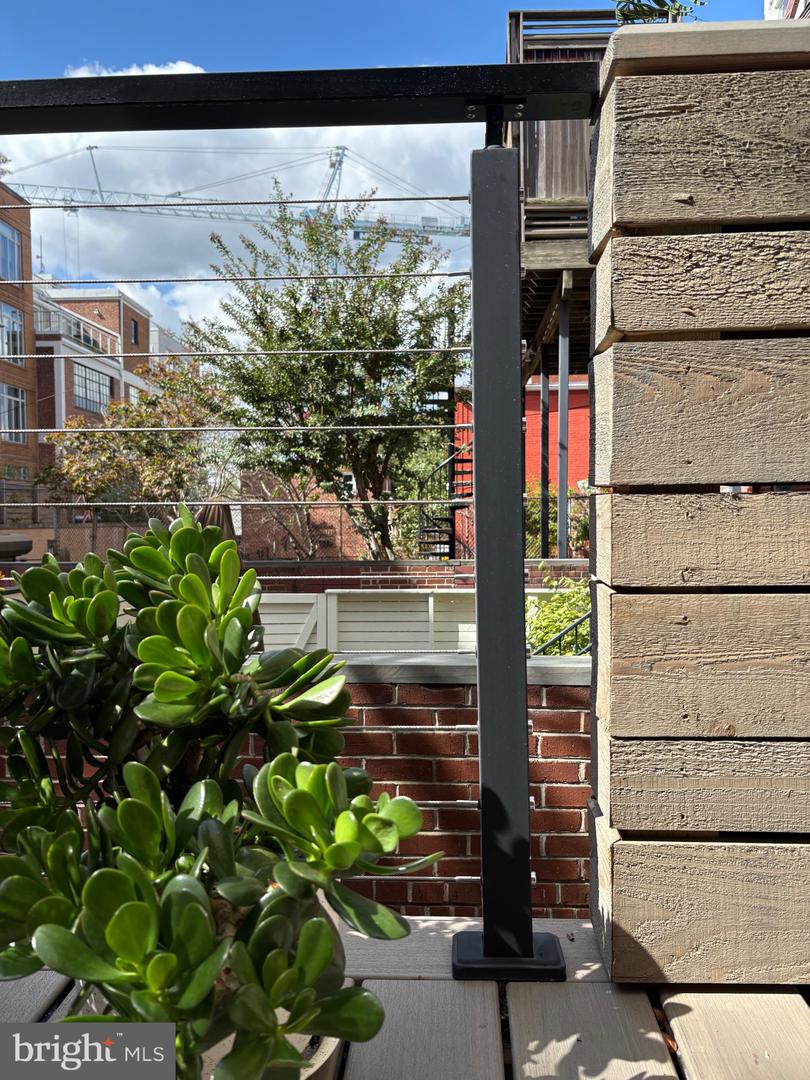 1420 Q ST NW, WASHINGTON, District Of Columbia 20009, 6 Bedrooms Bedrooms, ,3 BathroomsBathrooms,Residential,For sale,1420 Q ST NW,DCDC2225054 MLS # DCDC2225054