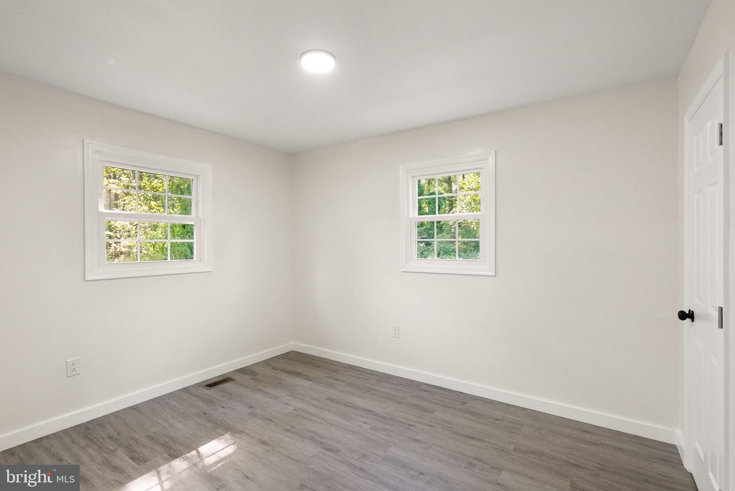 404 NEWELL ST, FREDERICKSBURG, Virginia 22401, 3 Bedrooms Bedrooms, ,2 BathroomsBathrooms,Residential,For sale,404 NEWELL ST,VAFB2009048 MLS # VAFB2009048