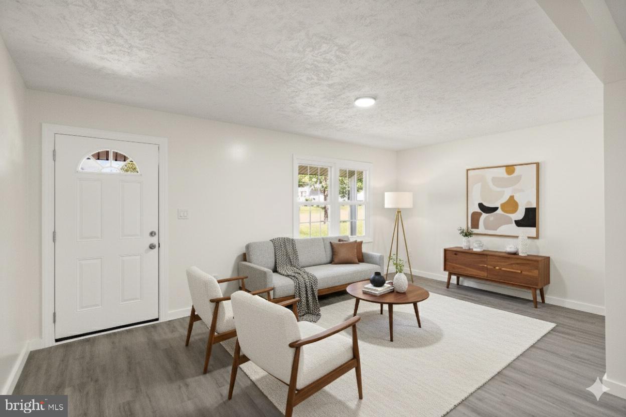 404 NEWELL ST, FREDERICKSBURG, Virginia 22401, 3 Bedrooms Bedrooms, ,2 BathroomsBathrooms,Residential,For sale,404 NEWELL ST,VAFB2009048 MLS # VAFB2009048