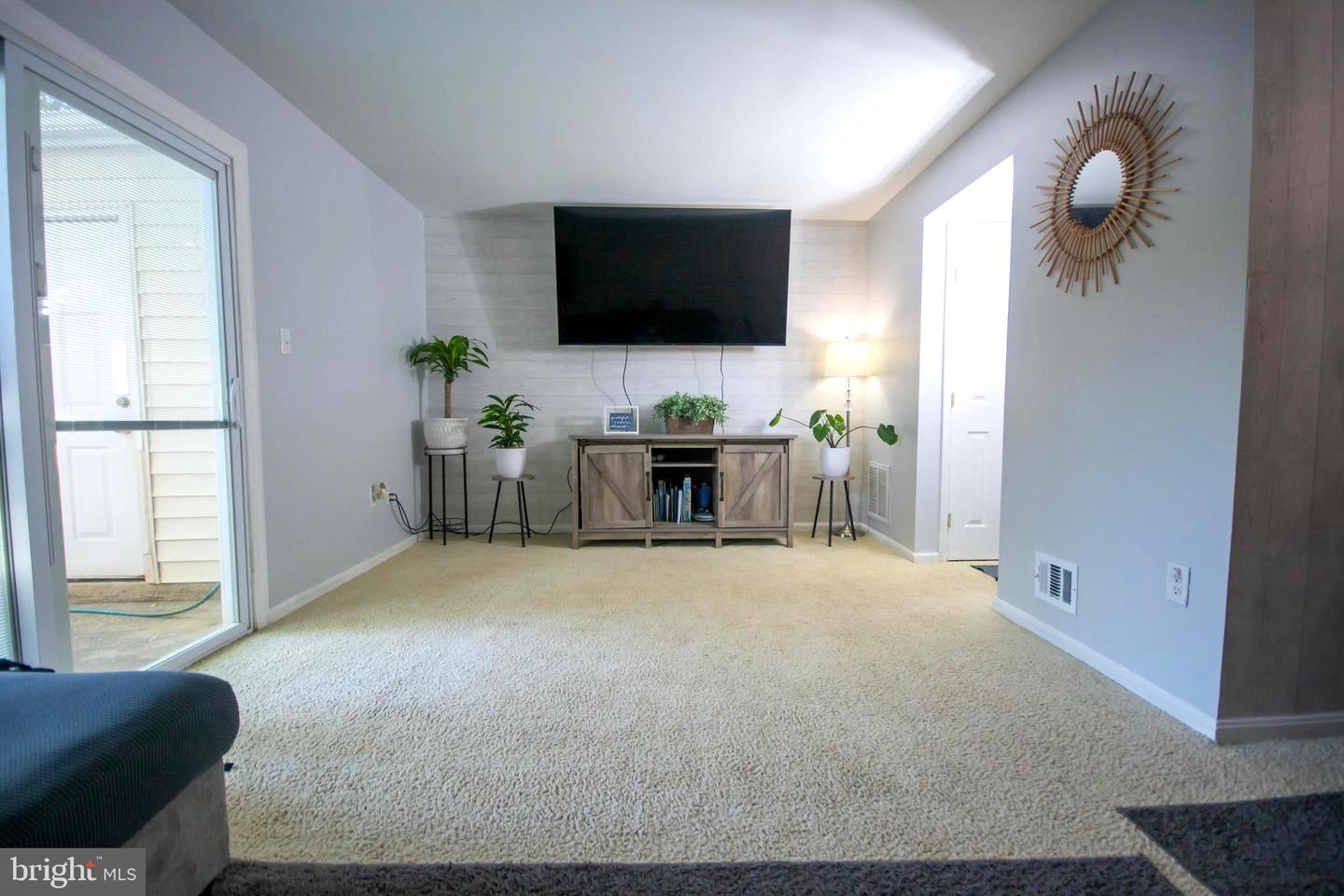 8385 IRONGATE WAY, MANASSAS, Virginia 20109, 3 Bedrooms Bedrooms, ,2 BathroomsBathrooms,Residential,For sale,8385 IRONGATE WAY,VAPW2105208 MLS # VAPW2105208
