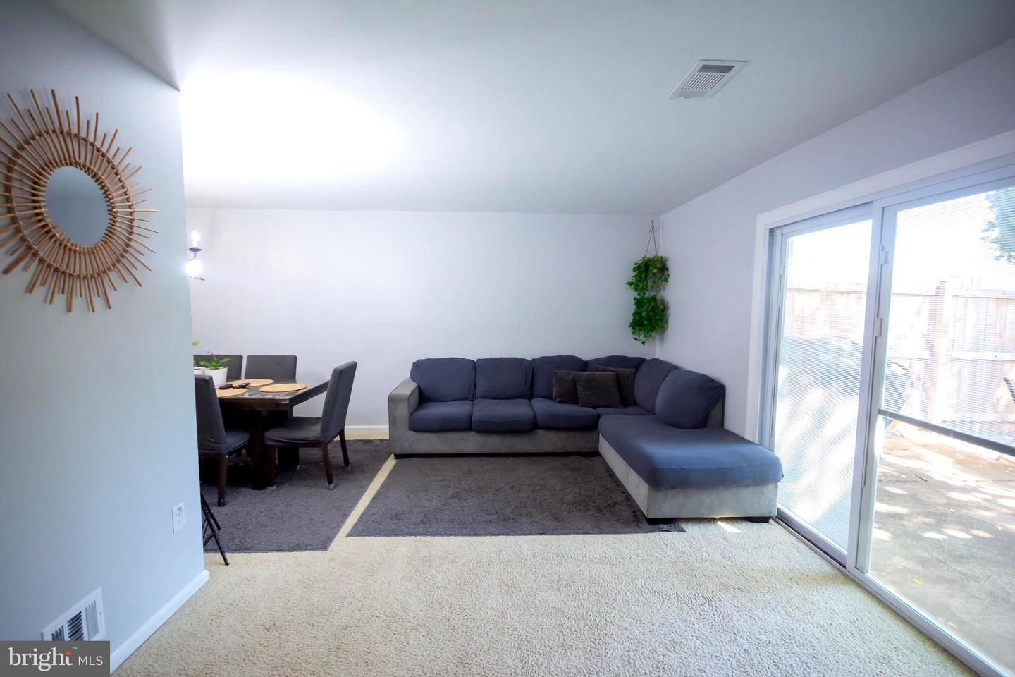 8385 IRONGATE WAY, MANASSAS, Virginia 20109, 3 Bedrooms Bedrooms, ,2 BathroomsBathrooms,Residential,For sale,8385 IRONGATE WAY,VAPW2105208 MLS # VAPW2105208