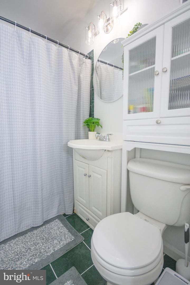 8385 IRONGATE WAY, MANASSAS, Virginia 20109, 3 Bedrooms Bedrooms, ,2 BathroomsBathrooms,Residential,For sale,8385 IRONGATE WAY,VAPW2105208 MLS # VAPW2105208