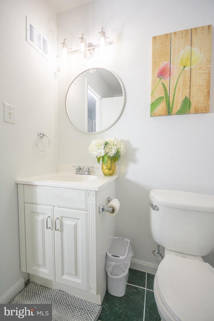 8385 IRONGATE WAY, MANASSAS, Virginia 20109, 3 Bedrooms Bedrooms, ,2 BathroomsBathrooms,Residential,For sale,8385 IRONGATE WAY,VAPW2105208 MLS # VAPW2105208