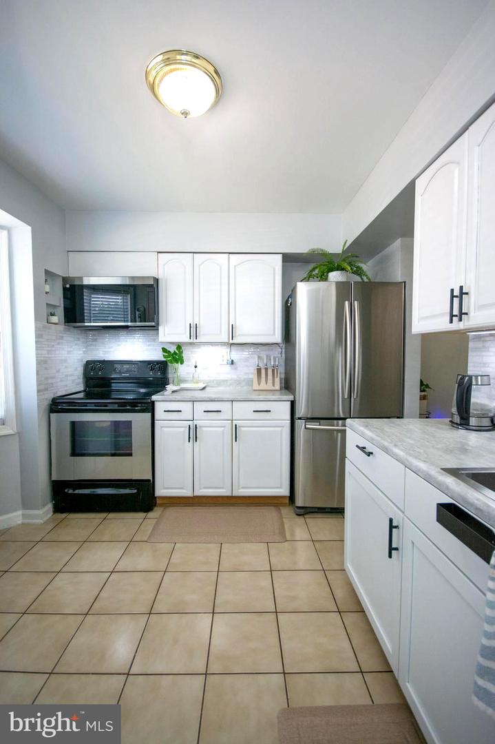 8385 IRONGATE WAY, MANASSAS, Virginia 20109, 3 Bedrooms Bedrooms, ,2 BathroomsBathrooms,Residential,For sale,8385 IRONGATE WAY,VAPW2105208 MLS # VAPW2105208