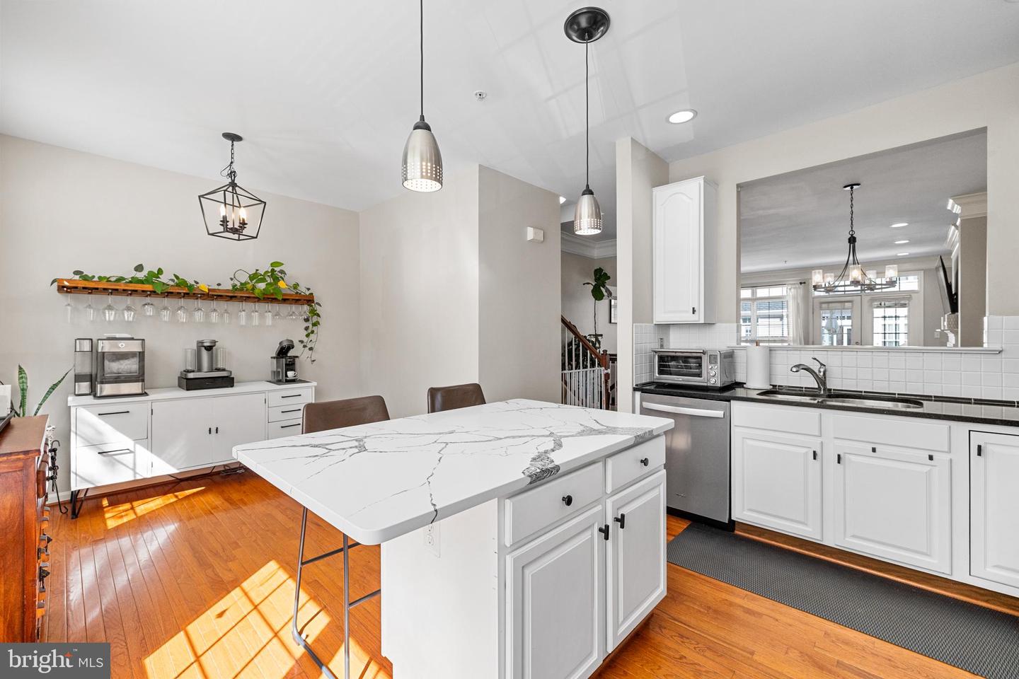 150 MARTIN LN, ALEXANDRIA, Virginia 22304, 2 Bedrooms Bedrooms, ,2 BathroomsBathrooms,Residential,For sale,150 MARTIN LN,VAAX2050414 MLS # VAAX2050414