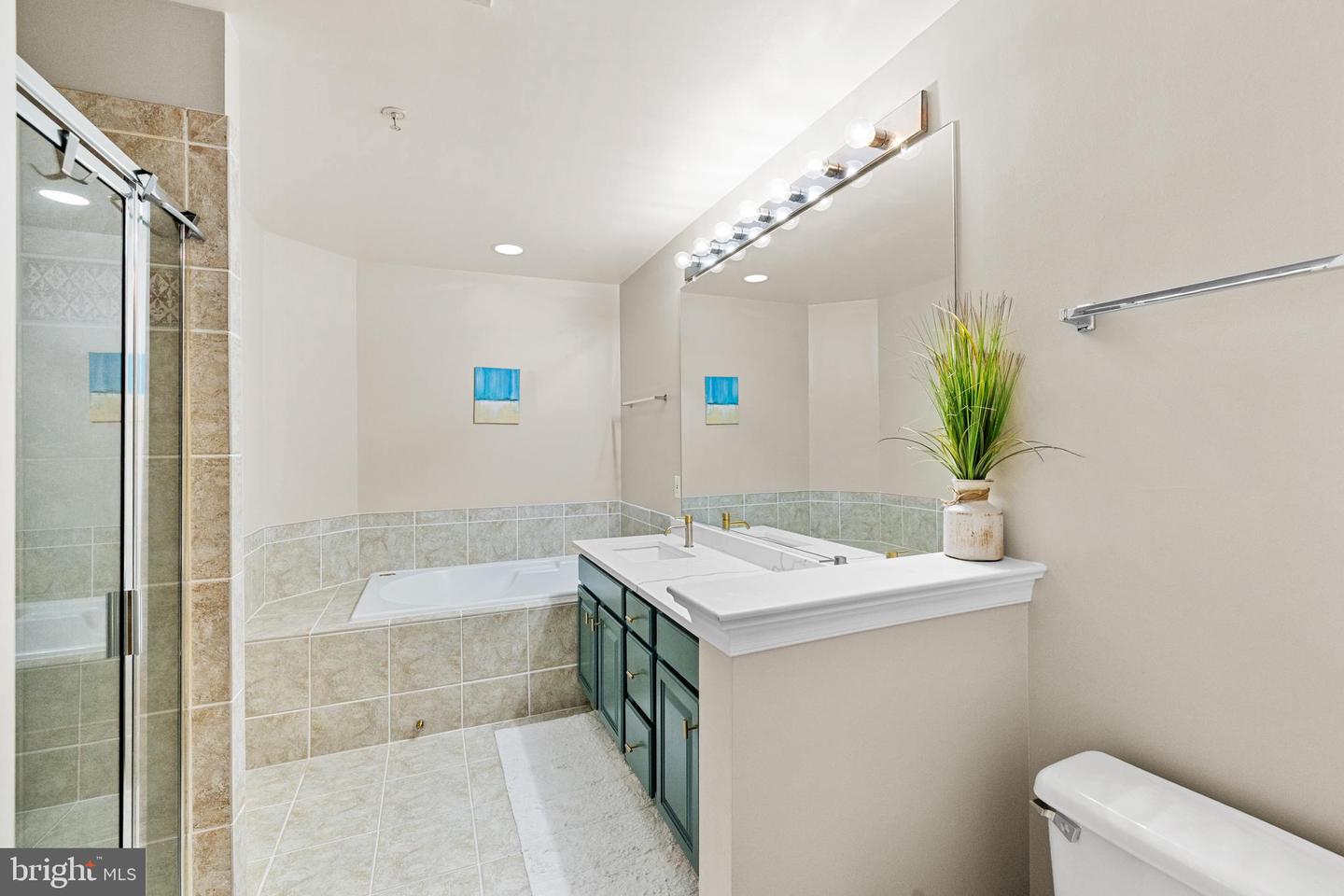 150 MARTIN LN, ALEXANDRIA, Virginia 22304, 2 Bedrooms Bedrooms, ,2 BathroomsBathrooms,Residential,For sale,150 MARTIN LN,VAAX2050414 MLS # VAAX2050414