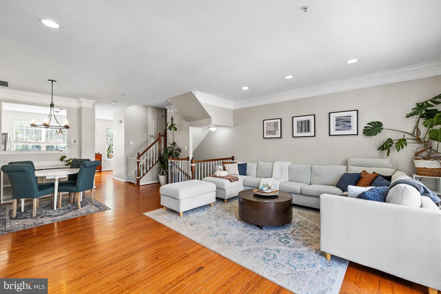 150 MARTIN LN, ALEXANDRIA, Virginia 22304, 2 Bedrooms Bedrooms, ,2 BathroomsBathrooms,Residential,For sale,150 MARTIN LN,VAAX2050414 MLS # VAAX2050414