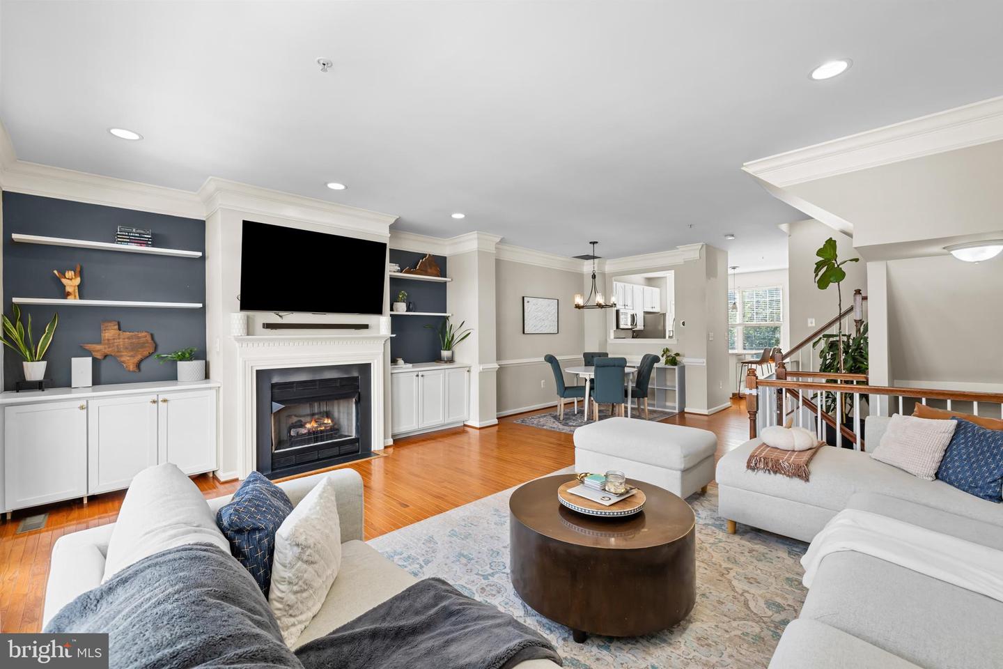 150 MARTIN LN, ALEXANDRIA, Virginia 22304, 2 Bedrooms Bedrooms, ,2 BathroomsBathrooms,Residential,For sale,150 MARTIN LN,VAAX2050414 MLS # VAAX2050414