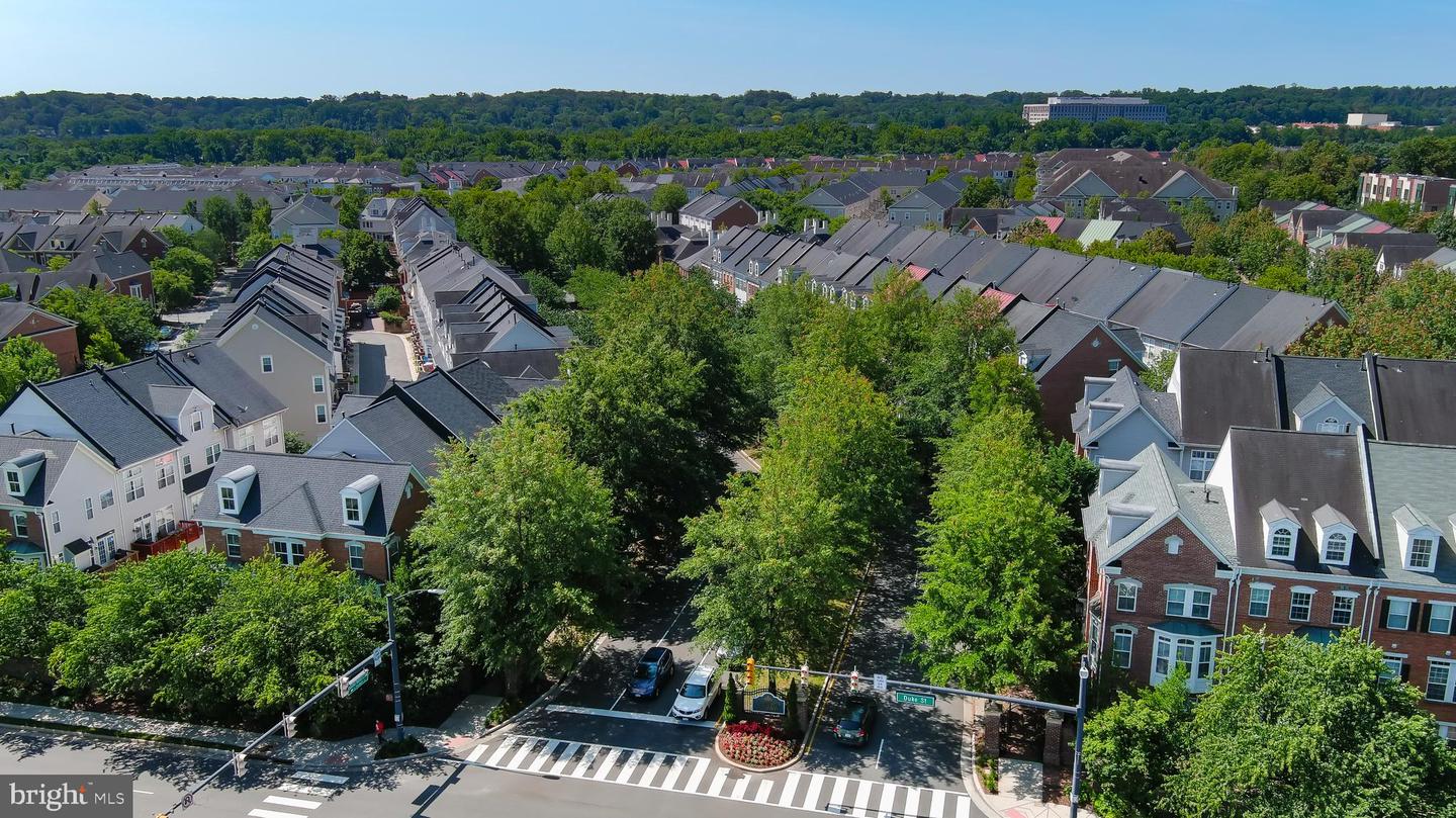 150 MARTIN LN, ALEXANDRIA, Virginia 22304, 2 Bedrooms Bedrooms, ,2 BathroomsBathrooms,Residential,For sale,150 MARTIN LN,VAAX2050414 MLS # VAAX2050414