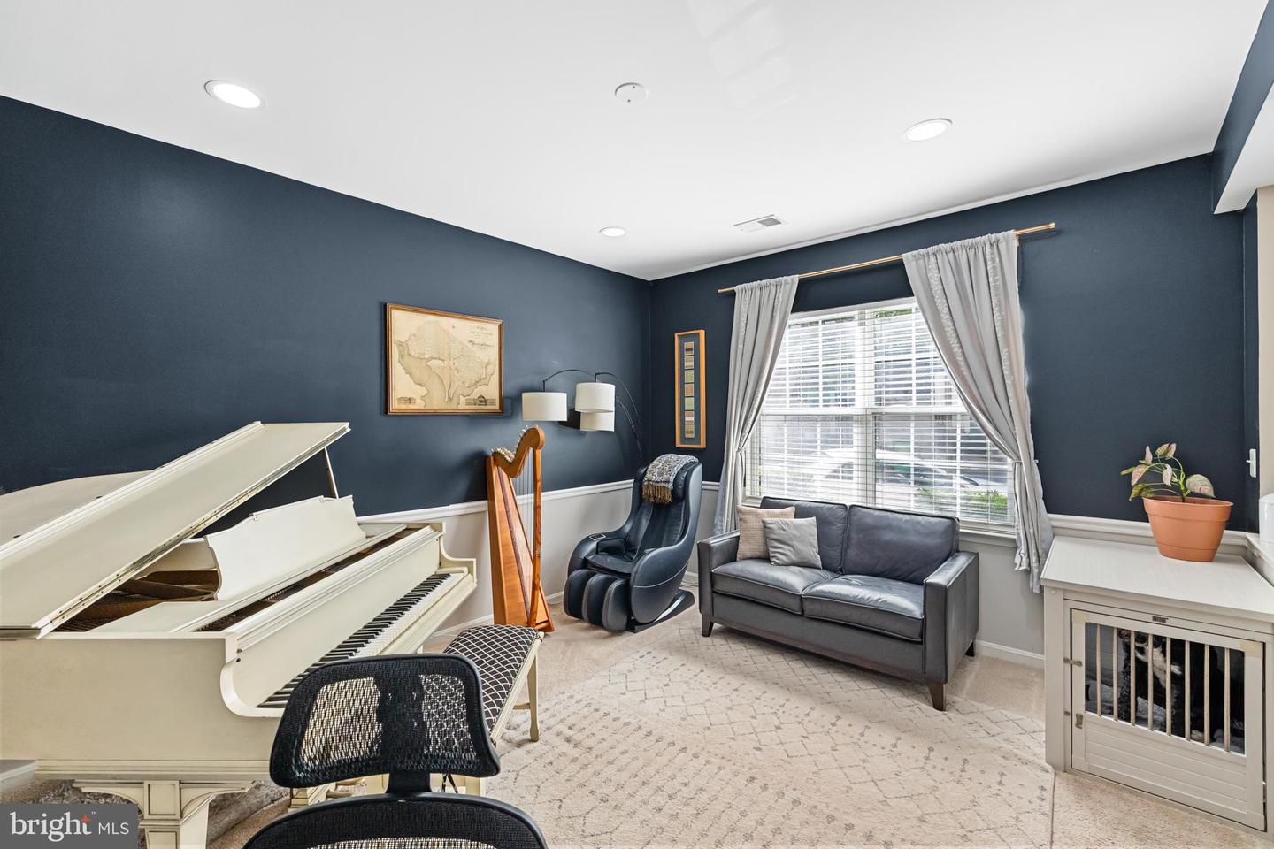 150 MARTIN LN, ALEXANDRIA, Virginia 22304, 2 Bedrooms Bedrooms, ,2 BathroomsBathrooms,Residential,For sale,150 MARTIN LN,VAAX2050414 MLS # VAAX2050414