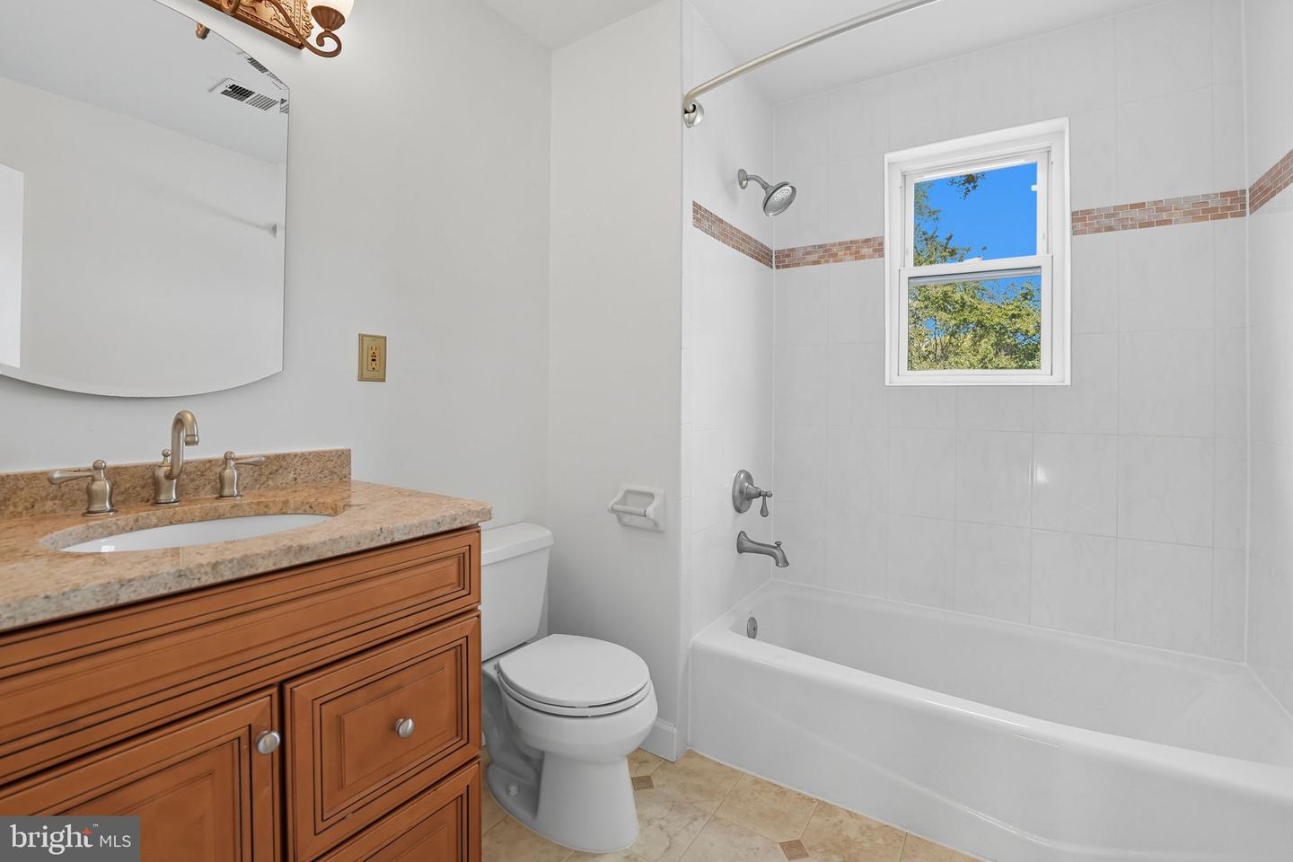 6812 CHESTNUT AVE, FALLS CHURCH, Virginia 22042, 5 Bedrooms Bedrooms, ,3 BathroomsBathrooms,Residential,For sale,6812 CHESTNUT AVE,VAFX2270266 MLS # VAFX2270266