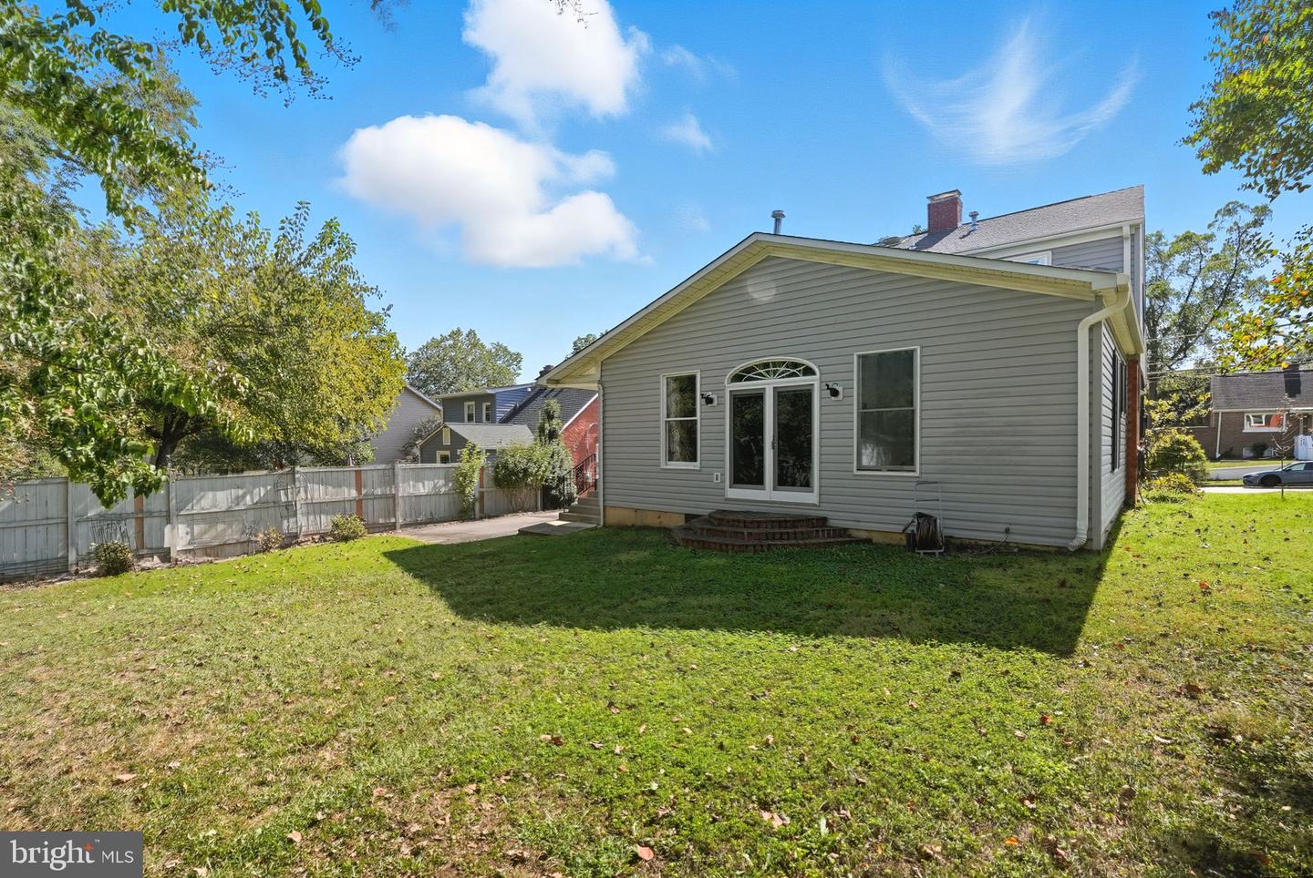 6812 CHESTNUT AVE, FALLS CHURCH, Virginia 22042, 5 Bedrooms Bedrooms, ,3 BathroomsBathrooms,Residential,For sale,6812 CHESTNUT AVE,VAFX2270266 MLS # VAFX2270266