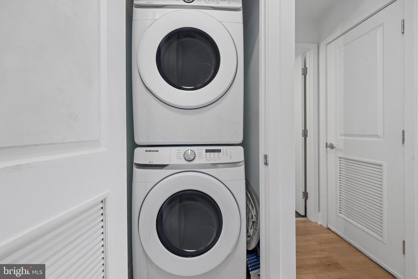 1504 N SCOTT ST #TH-2, ARLINGTON, Virginia 22209, 3 Bedrooms Bedrooms, ,1 BathroomBathrooms,Residential,For sale,1504 N SCOTT ST #TH-2,VAAR2064406 MLS # VAAR2064406