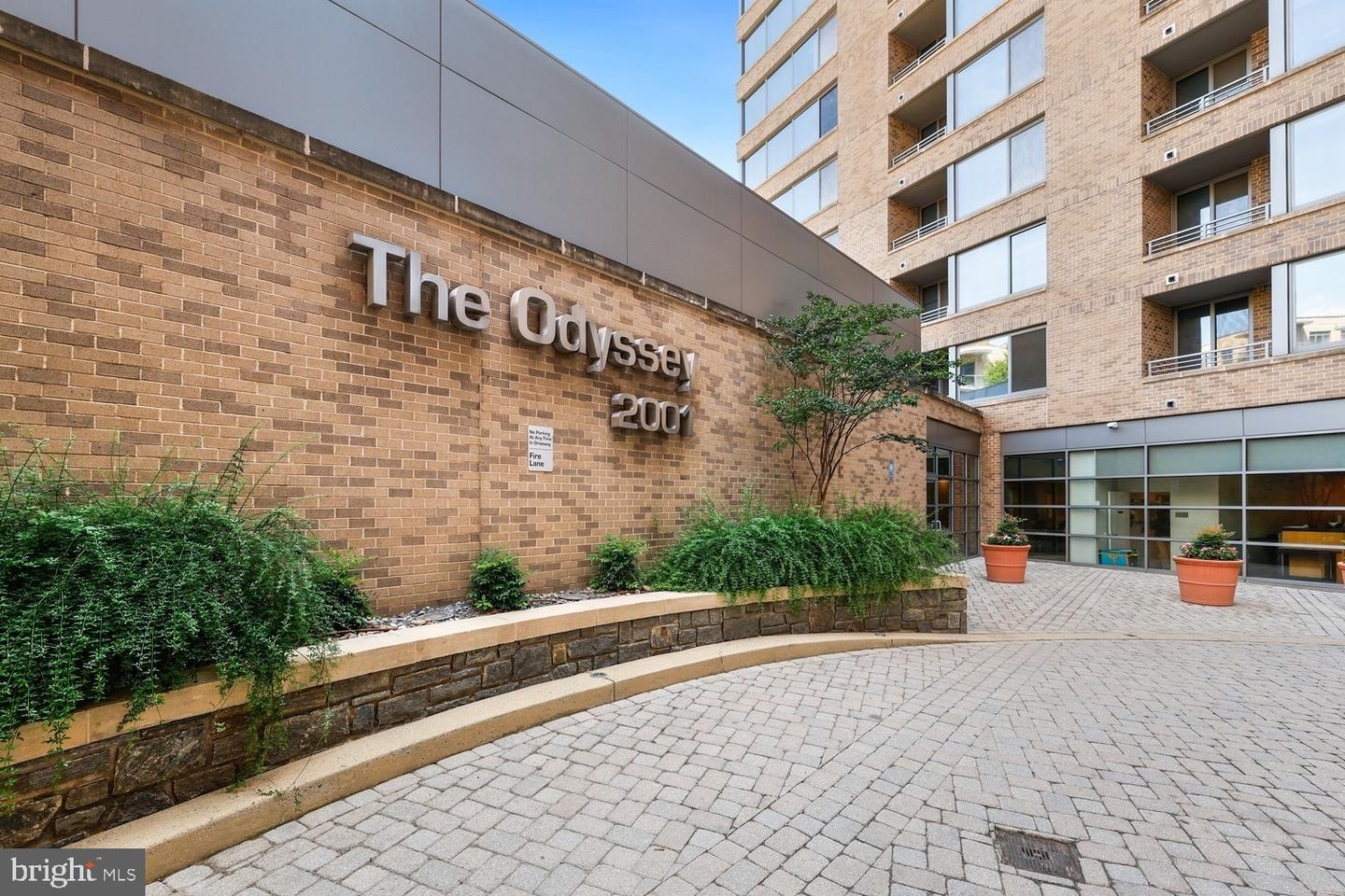 1504 N SCOTT ST #TH-2, ARLINGTON, Virginia 22209, 3 Bedrooms Bedrooms, ,1 BathroomBathrooms,Residential,For sale,1504 N SCOTT ST #TH-2,VAAR2064406 MLS # VAAR2064406