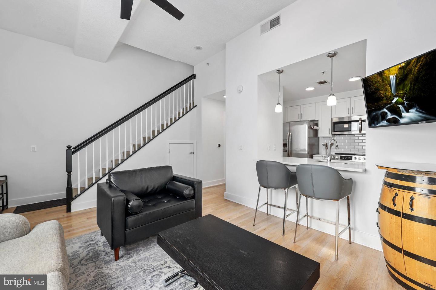 1504 N SCOTT ST #TH-2, ARLINGTON, Virginia 22209, 3 Bedrooms Bedrooms, ,1 BathroomBathrooms,Residential,For sale,1504 N SCOTT ST #TH-2,VAAR2064406 MLS # VAAR2064406