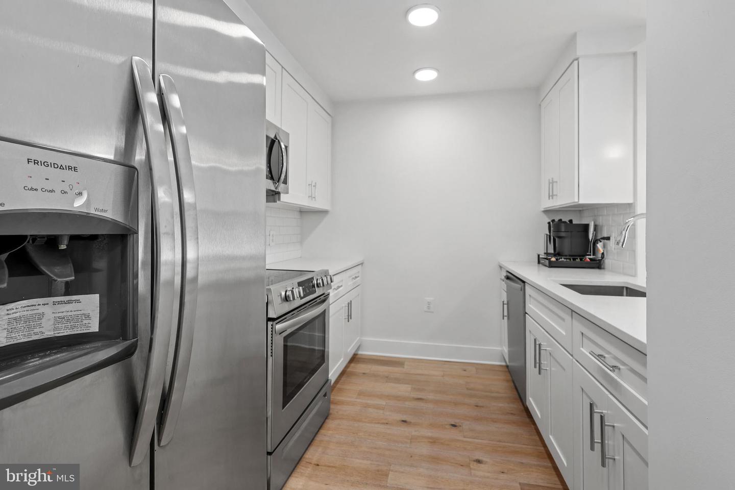 1504 N SCOTT ST #TH-2, ARLINGTON, Virginia 22209, 3 Bedrooms Bedrooms, ,1 BathroomBathrooms,Residential,For sale,1504 N SCOTT ST #TH-2,VAAR2064406 MLS # VAAR2064406