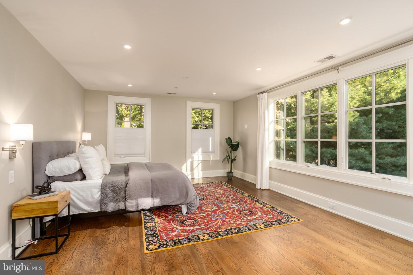 3128 APPLETON ST NW, WASHINGTON, District Of Columbia 20008, 6 Bedrooms Bedrooms, ,6 BathroomsBathrooms,Residential,For sale,3128 APPLETON ST NW,DCDC2225148 MLS # DCDC2225148