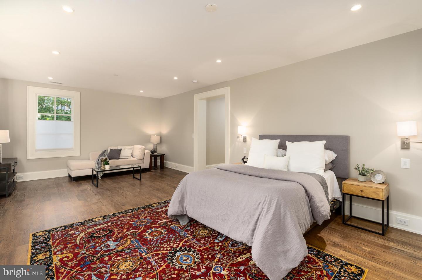 3128 APPLETON ST NW, WASHINGTON, District Of Columbia 20008, 6 Bedrooms Bedrooms, ,6 BathroomsBathrooms,Residential,For sale,3128 APPLETON ST NW,DCDC2225148 MLS # DCDC2225148