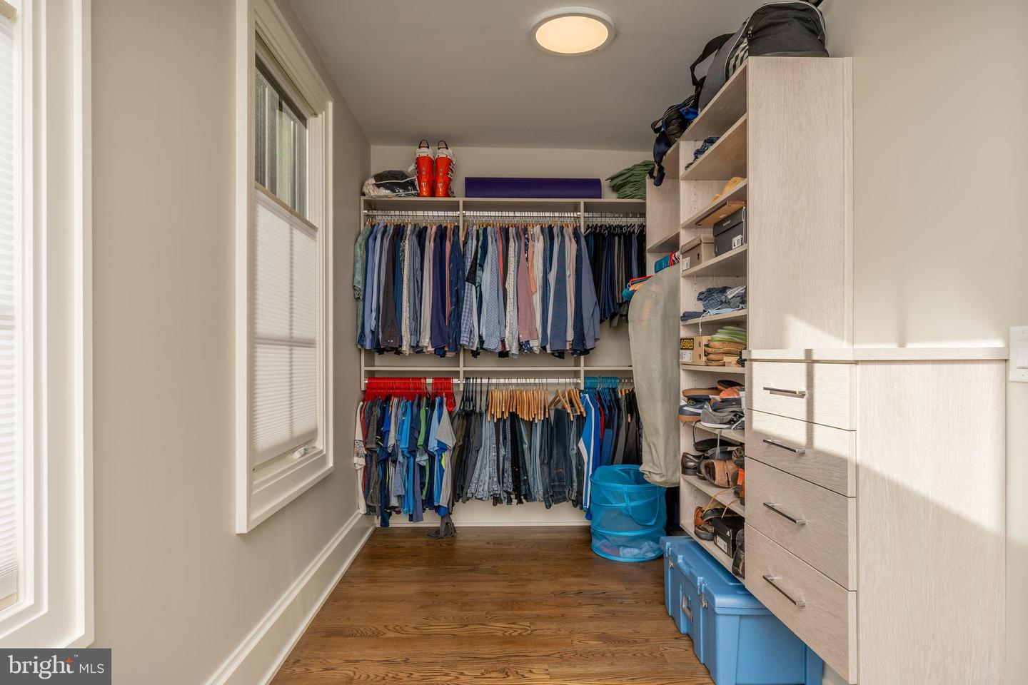 3128 APPLETON ST NW, WASHINGTON, District Of Columbia 20008, 6 Bedrooms Bedrooms, ,6 BathroomsBathrooms,Residential,For sale,3128 APPLETON ST NW,DCDC2225148 MLS # DCDC2225148