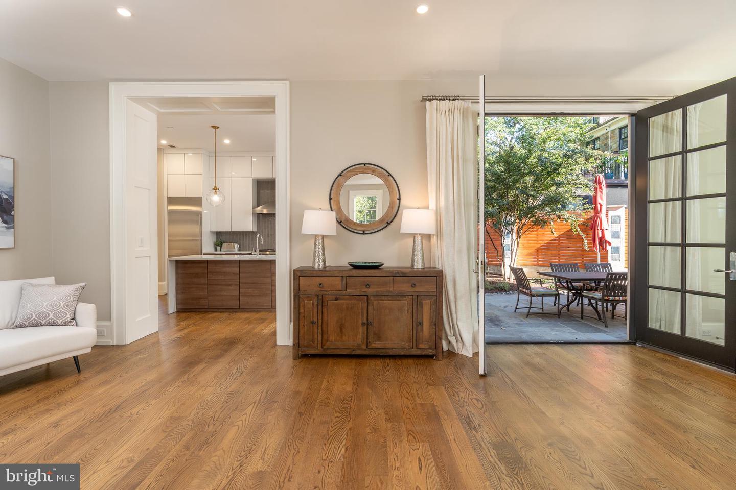 3128 APPLETON ST NW, WASHINGTON, District Of Columbia 20008, 6 Bedrooms Bedrooms, ,6 BathroomsBathrooms,Residential,For sale,3128 APPLETON ST NW,DCDC2225148 MLS # DCDC2225148