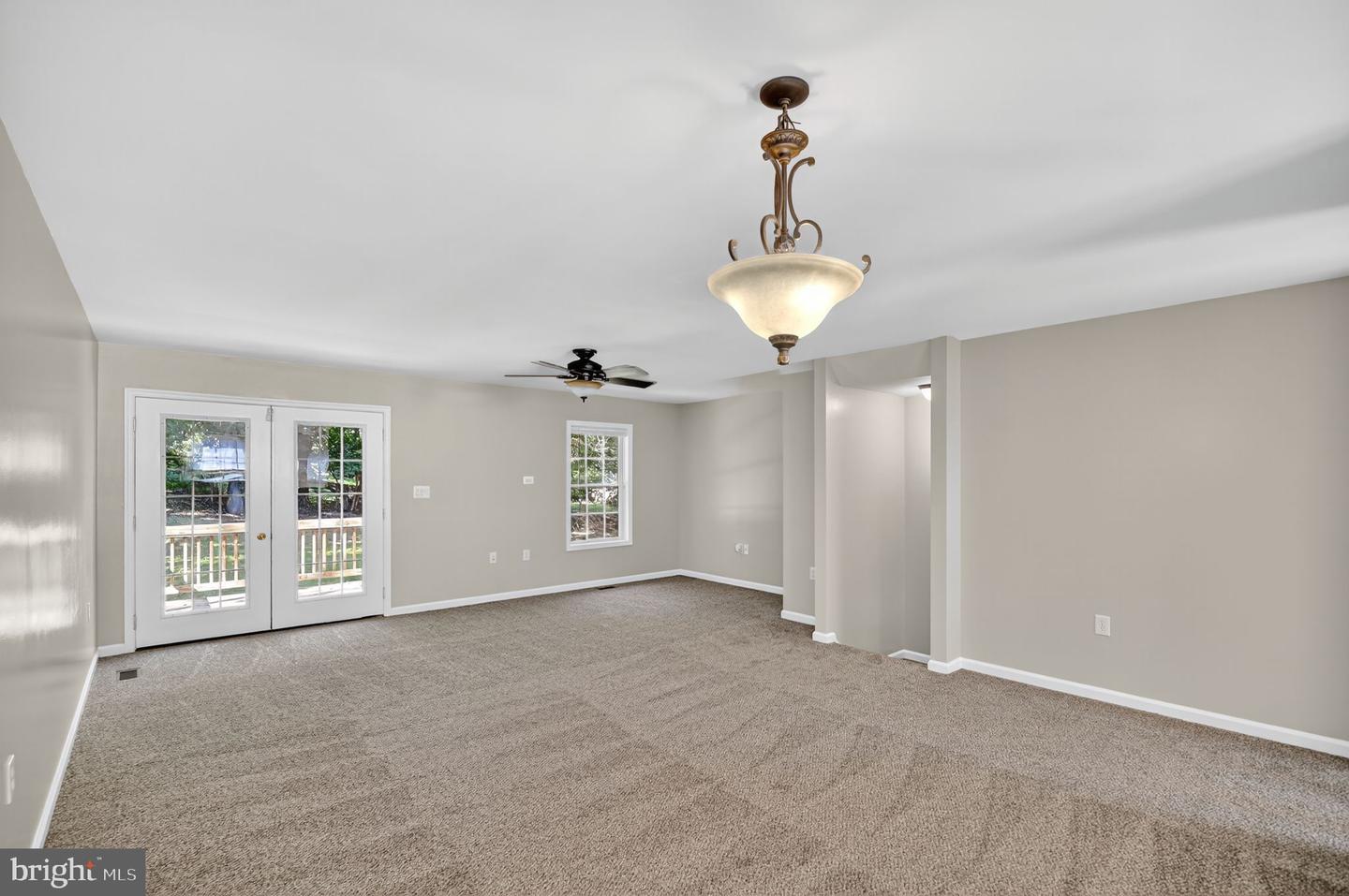 427 HILL ST, FRONT ROYAL, Virginia 22630, 3 Bedrooms Bedrooms, ,3 BathroomsBathrooms,Residential,For sale,427 HILL ST,VAWR2012462 MLS # VAWR2012462