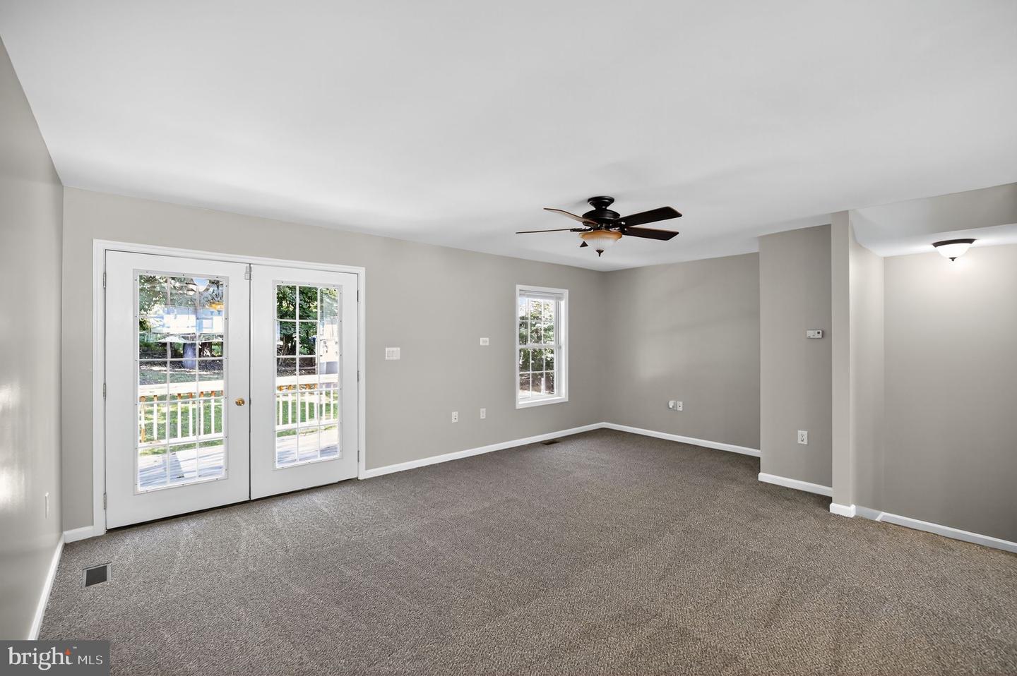 427 HILL ST, FRONT ROYAL, Virginia 22630, 3 Bedrooms Bedrooms, ,3 BathroomsBathrooms,Residential,For sale,427 HILL ST,VAWR2012462 MLS # VAWR2012462