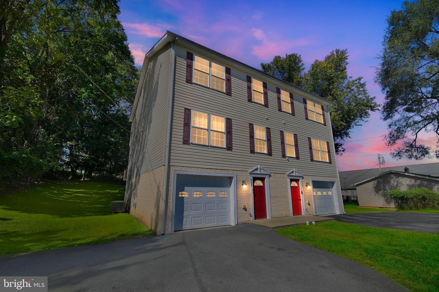 427 HILL ST, FRONT ROYAL, Virginia 22630, 3 Bedrooms Bedrooms, ,3 BathroomsBathrooms,Residential,For sale,427 HILL ST,VAWR2012462 MLS # VAWR2012462