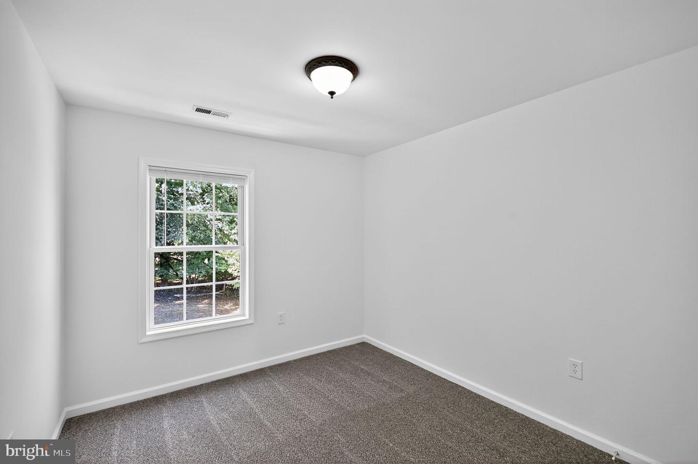 427 HILL ST, FRONT ROYAL, Virginia 22630, 3 Bedrooms Bedrooms, ,3 BathroomsBathrooms,Residential,For sale,427 HILL ST,VAWR2012462 MLS # VAWR2012462