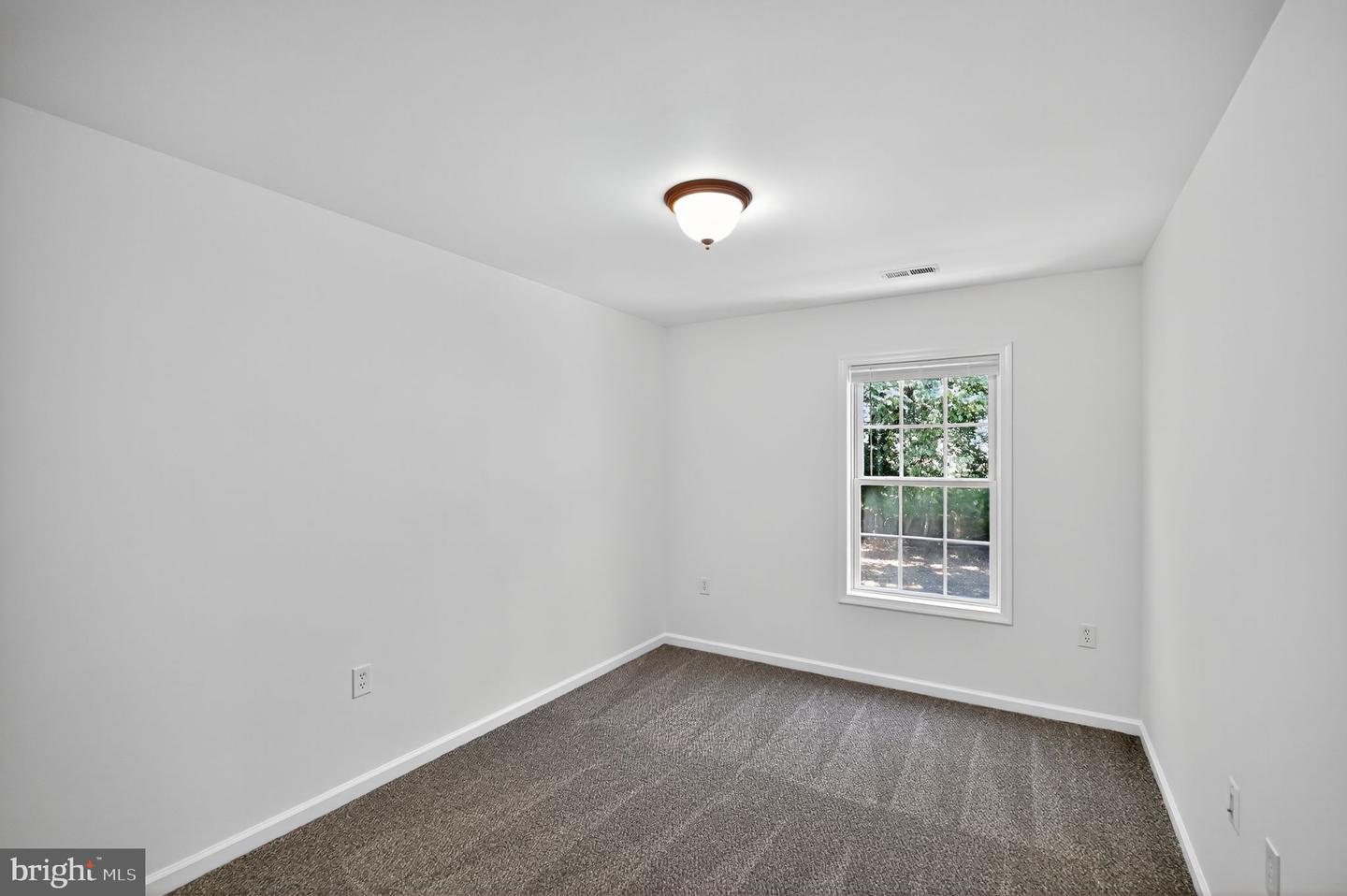 427 HILL ST, FRONT ROYAL, Virginia 22630, 3 Bedrooms Bedrooms, ,3 BathroomsBathrooms,Residential,For sale,427 HILL ST,VAWR2012462 MLS # VAWR2012462