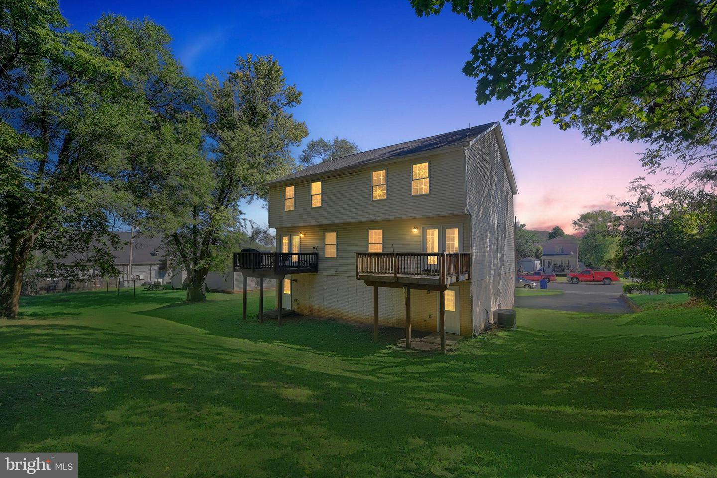 427 HILL ST, FRONT ROYAL, Virginia 22630, 3 Bedrooms Bedrooms, ,3 BathroomsBathrooms,Residential,For sale,427 HILL ST,VAWR2012462 MLS # VAWR2012462