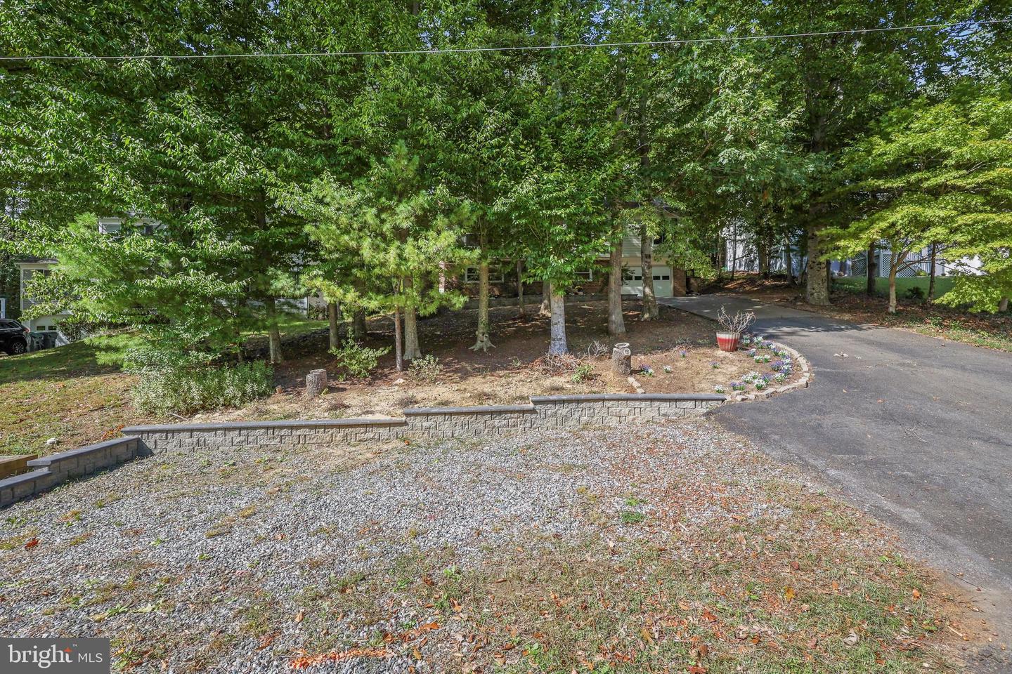 2016 COAST GUARD DR, STAFFORD, Virginia 22554, 4 Bedrooms Bedrooms, 7 Rooms Rooms,3 BathroomsBathrooms,Residential,For sale,2016 COAST GUARD DR,VAST2043210 MLS # VAST2043210 2016 COAST GUARD DR, STAFFORD, Virginia 22554, 4 Bedrooms Bedrooms, 7 Rooms Rooms,3 BathroomsBathrooms,Residential,For sale,2016 COAST GUARD DR,VAST2043210 MLS # VAST2043210