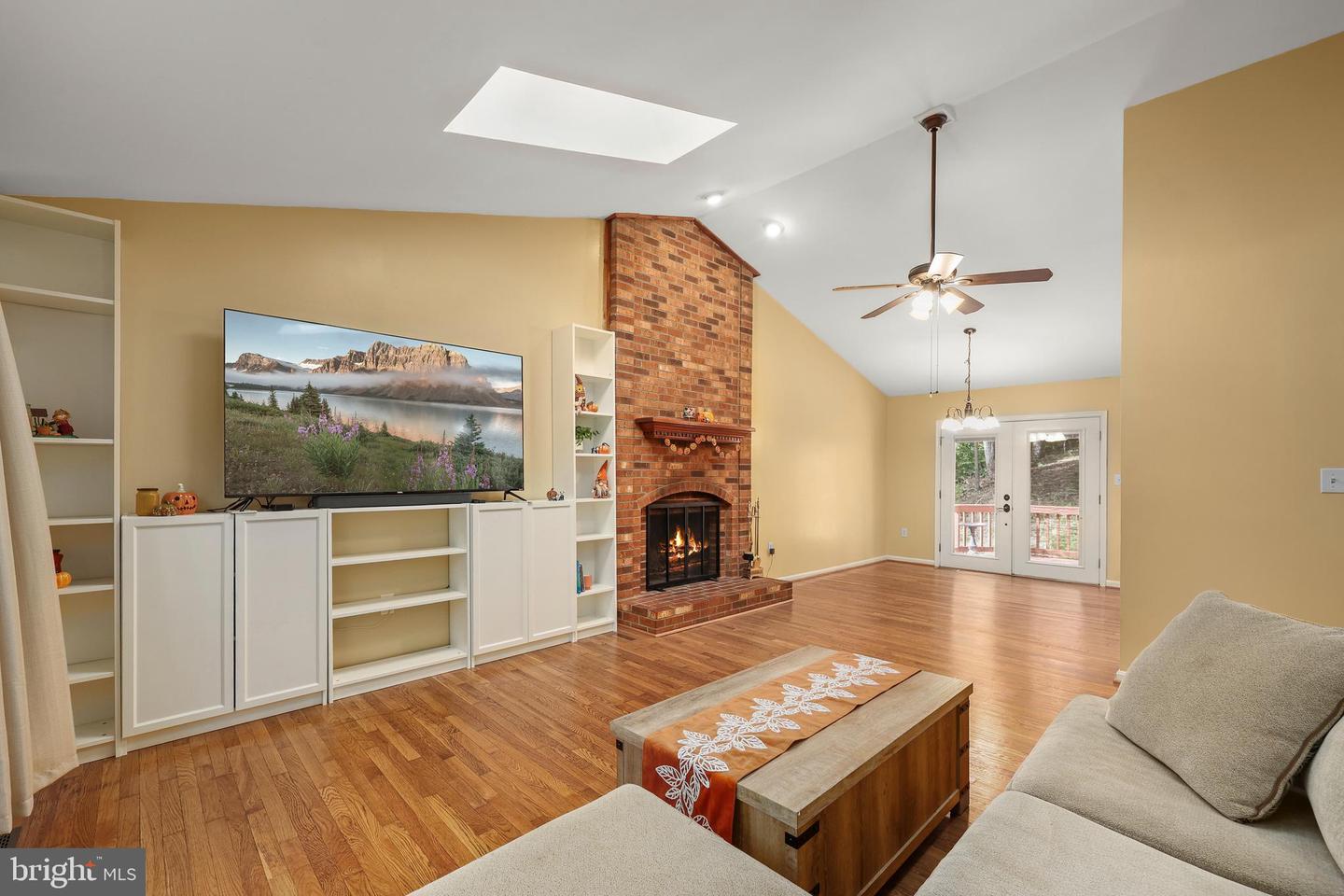 2016 COAST GUARD DR, STAFFORD, Virginia 22554, 4 Bedrooms Bedrooms, 7 Rooms Rooms,3 BathroomsBathrooms,Residential,For sale,2016 COAST GUARD DR,VAST2043210 MLS # VAST2043210 2016 COAST GUARD DR, STAFFORD, Virginia 22554, 4 Bedrooms Bedrooms, 7 Rooms Rooms,3 BathroomsBathrooms,Residential,For sale,2016 COAST GUARD DR,VAST2043210 MLS # VAST2043210