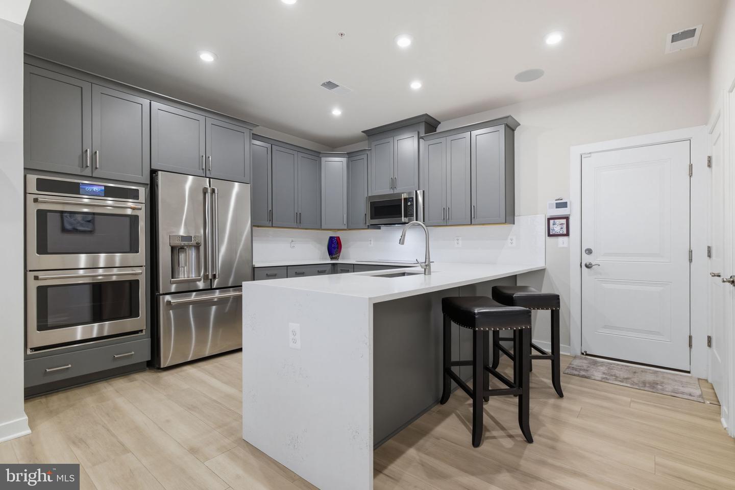 44531 WOLFHOUND SQ, ASHBURN, Virginia 20147, 2 Bedrooms Bedrooms, ,2 BathroomsBathrooms,Residential,For sale,44531 WOLFHOUND SQ,VALO2108078 MLS # VALO2108078
