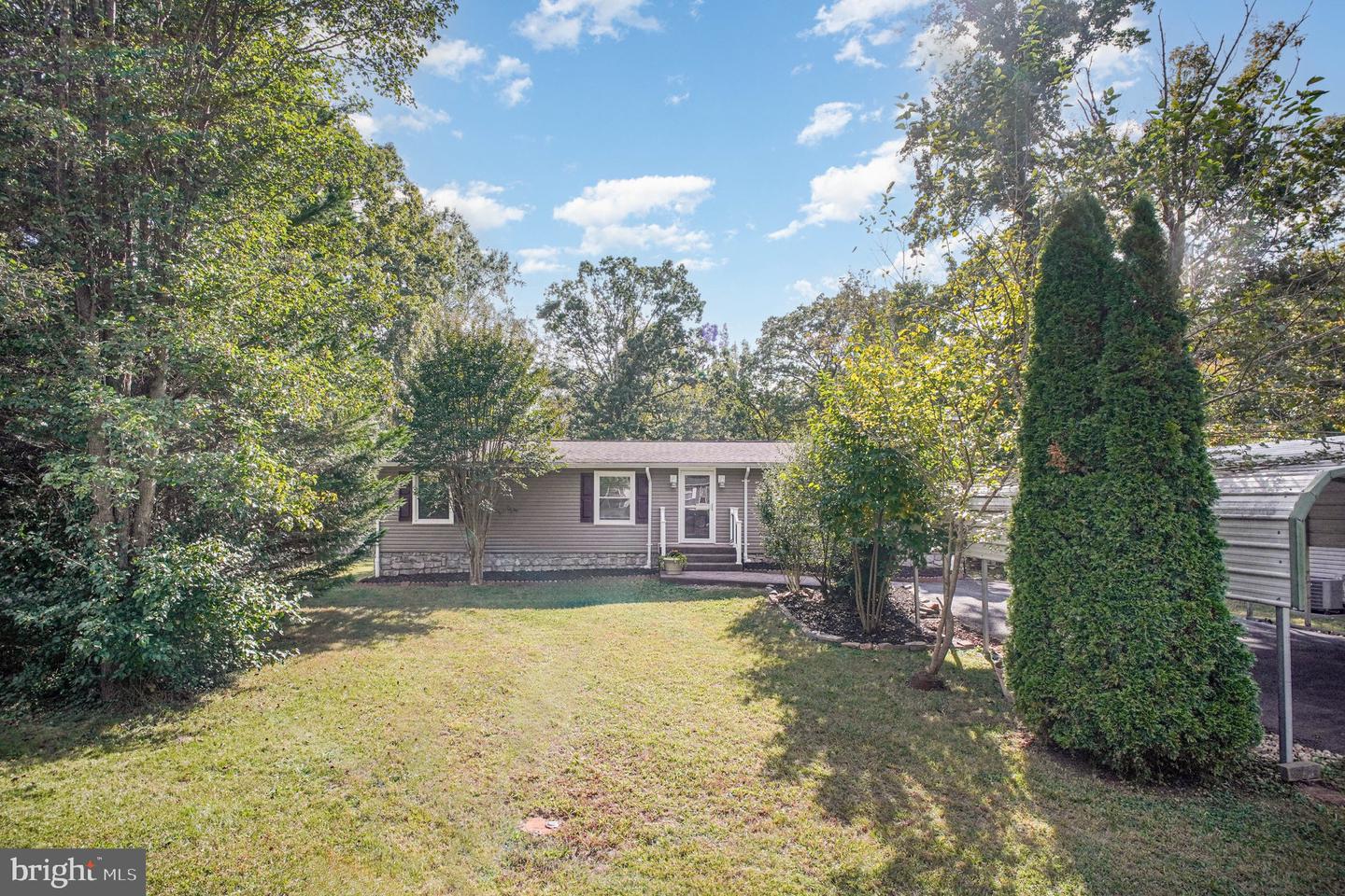 2 DAVID CT, STAFFORD, Virginia 22554, 3 Bedrooms Bedrooms, ,2 BathroomsBathrooms,Residential,For sale,2 DAVID CT,VAST2043216 MLS # VAST2043216
