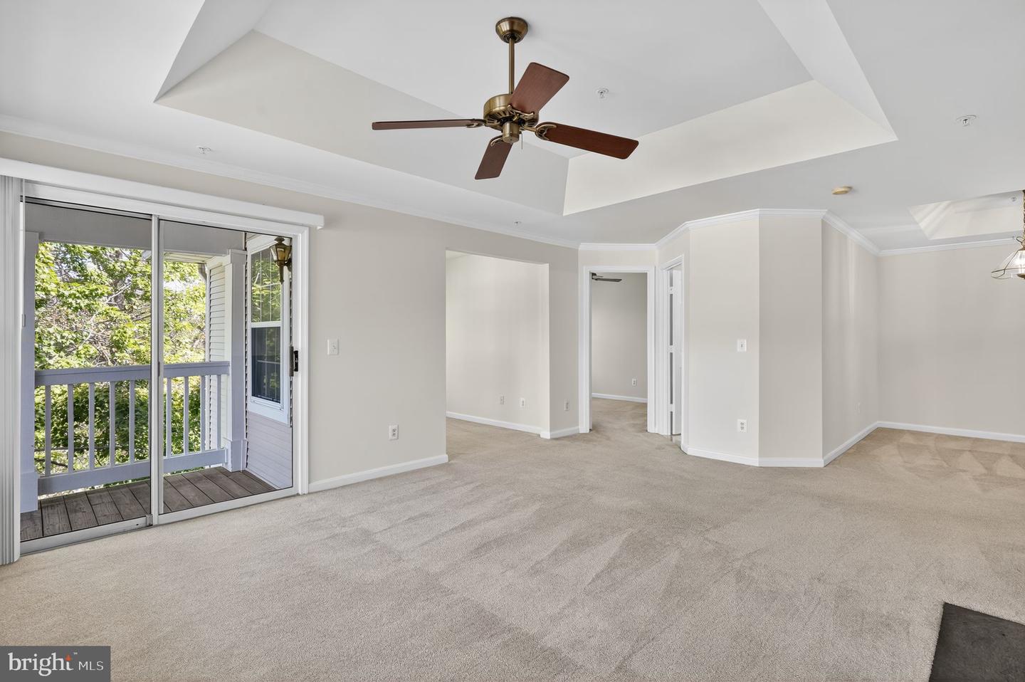 14151 CUDDY LOOP #301, WOODBRIDGE, Virginia 22193, 2 Bedrooms Bedrooms, ,2 BathroomsBathrooms,Residential,For sale,14151 CUDDY LOOP #301,VAPW2105292 MLS # VAPW2105292