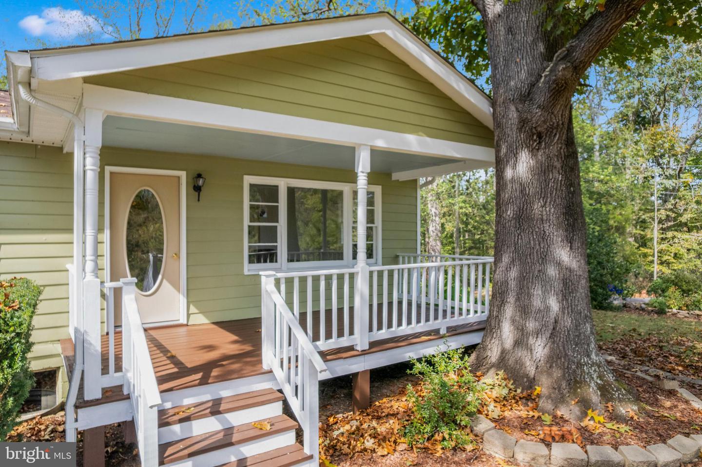 7127 WILSON RD, MARSHALL, Virginia 20115, 3 Bedrooms Bedrooms, ,2 BathroomsBathrooms,Residential,For sale,7127 WILSON RD,VAFQ2018556 MLS # VAFQ2018556