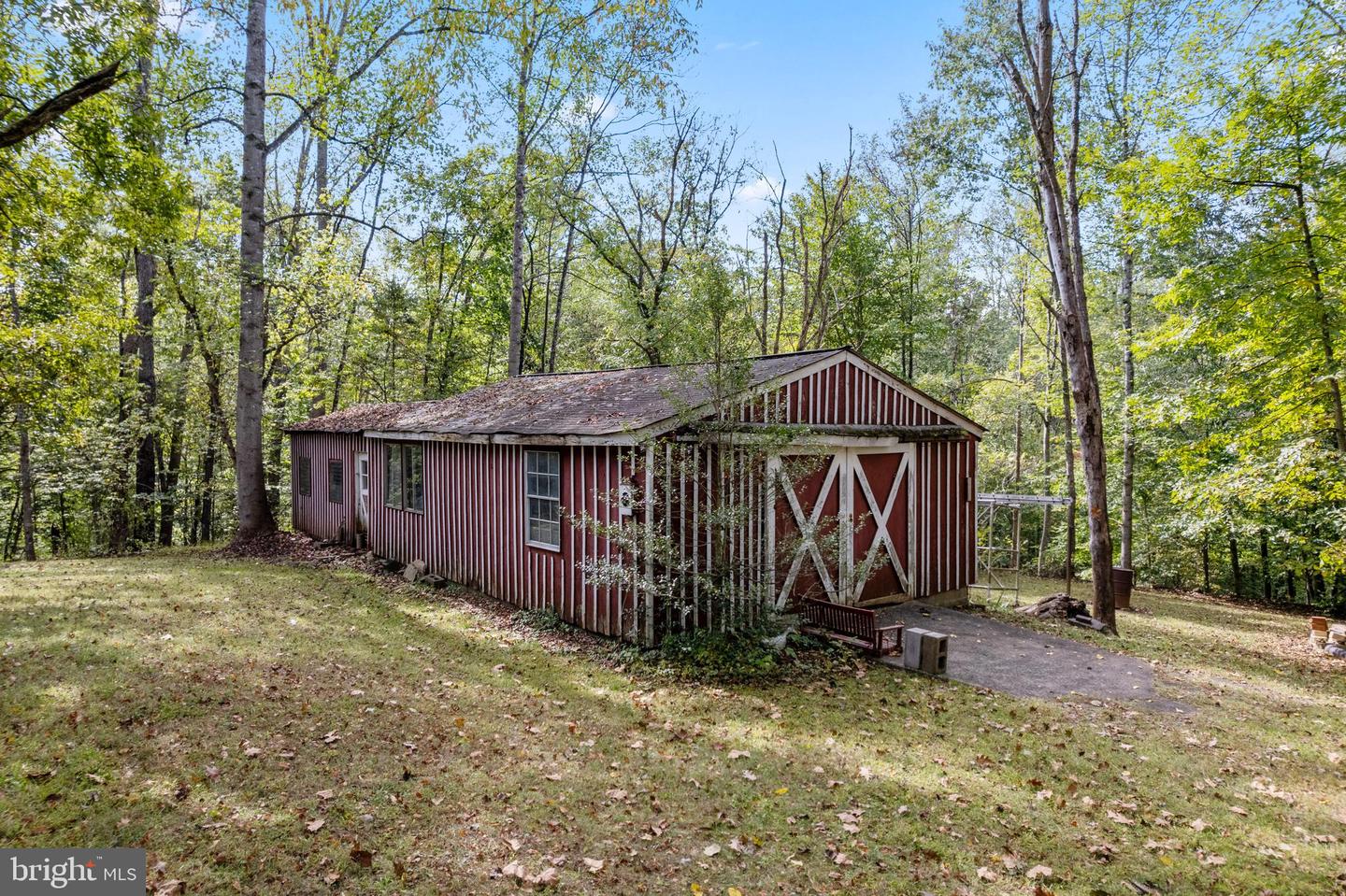 7127 WILSON RD, MARSHALL, Virginia 20115, 3 Bedrooms Bedrooms, ,2 BathroomsBathrooms,Residential,For sale,7127 WILSON RD,VAFQ2018556 MLS # VAFQ2018556