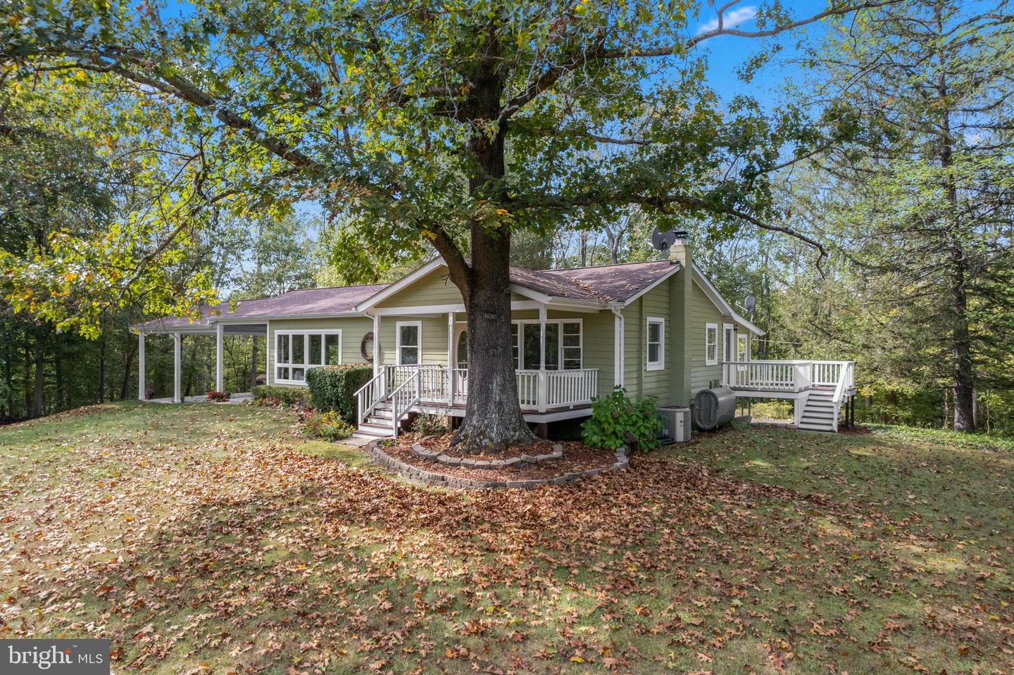 7127 WILSON RD, MARSHALL, Virginia 20115, 3 Bedrooms Bedrooms, ,2 BathroomsBathrooms,Residential,For sale,7127 WILSON RD,VAFQ2018556 MLS # VAFQ2018556