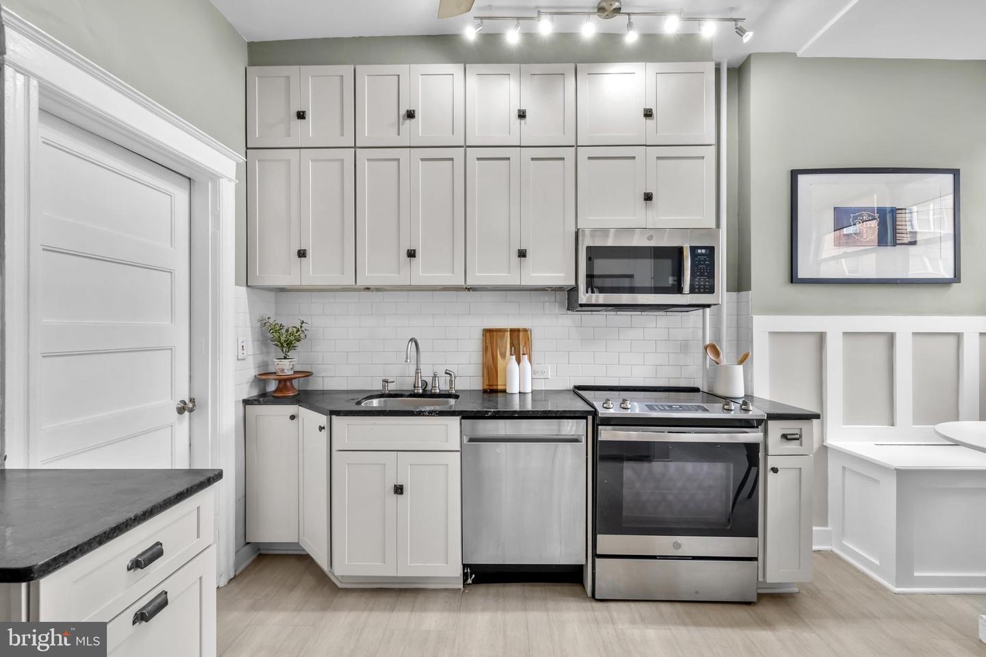 1004 MONROE ST NW, WASHINGTON, District Of Columbia 20010, 3 Bedrooms Bedrooms, ,2 BathroomsBathrooms,Residential,For sale,1004 MONROE ST NW,DCDC2225218 MLS # DCDC2225218