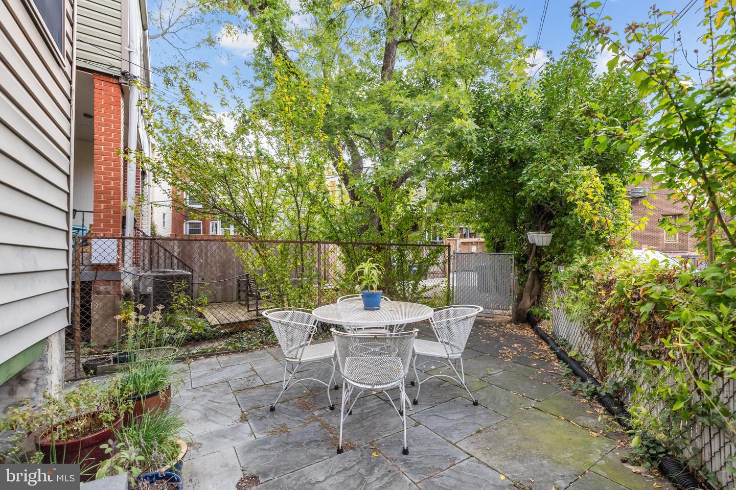 1004 MONROE ST NW, WASHINGTON, District Of Columbia 20010, 3 Bedrooms Bedrooms, ,2 BathroomsBathrooms,Residential,For sale,1004 MONROE ST NW,DCDC2225218 MLS # DCDC2225218