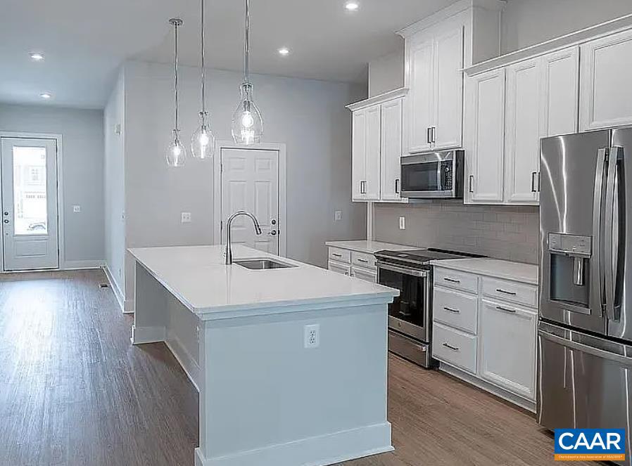 1906 FLORA CT, CHARLOTTESVILLE, Virginia 22911, 3 Bedrooms Bedrooms, ,2 BathroomsBathrooms,Residential,For sale,1906 FLORA CT,669601 MLS # 669601